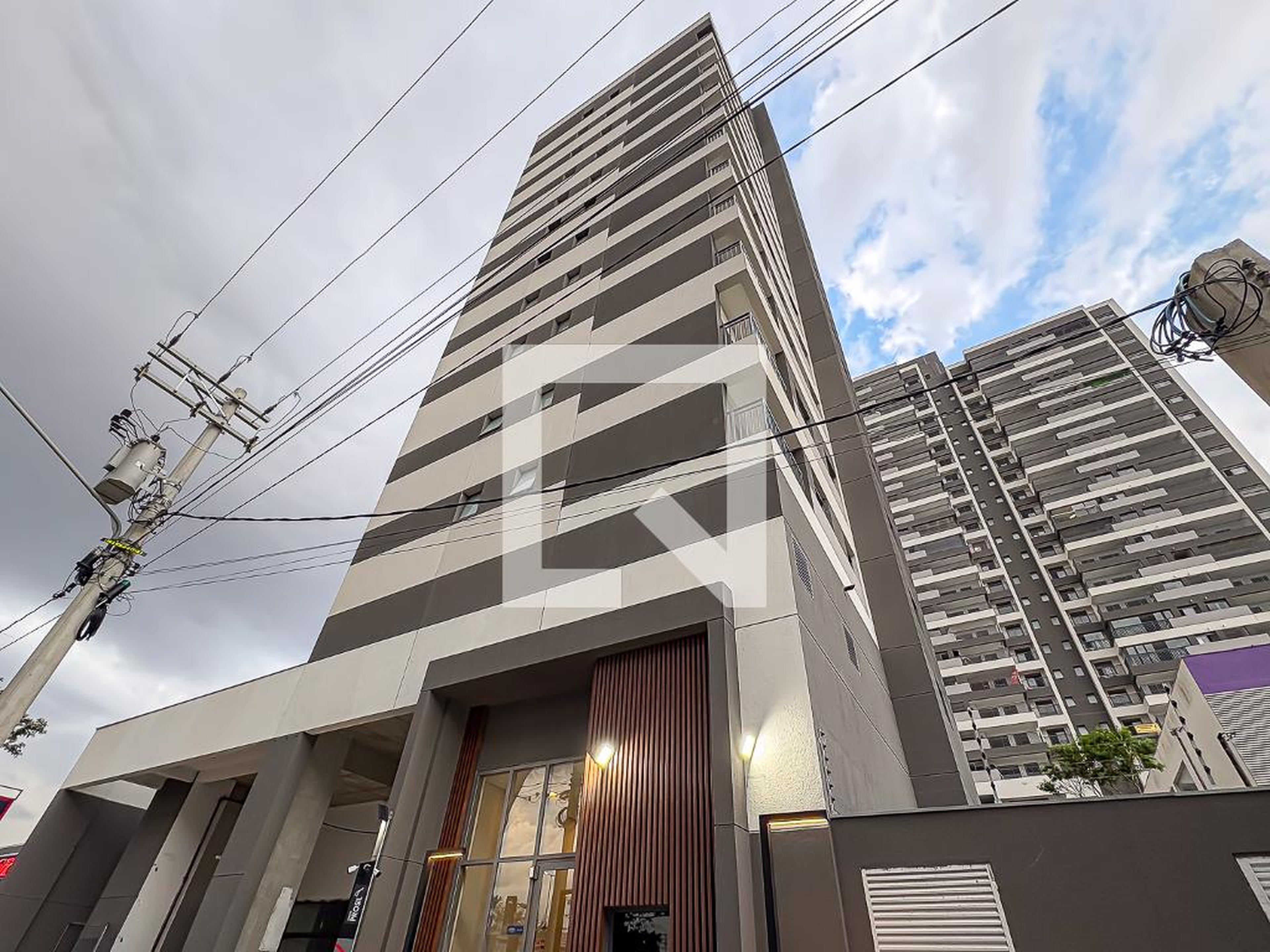 Fachada Condomínio em Avenida Professor Luiz Ignácio Anhaia Mello, 3613