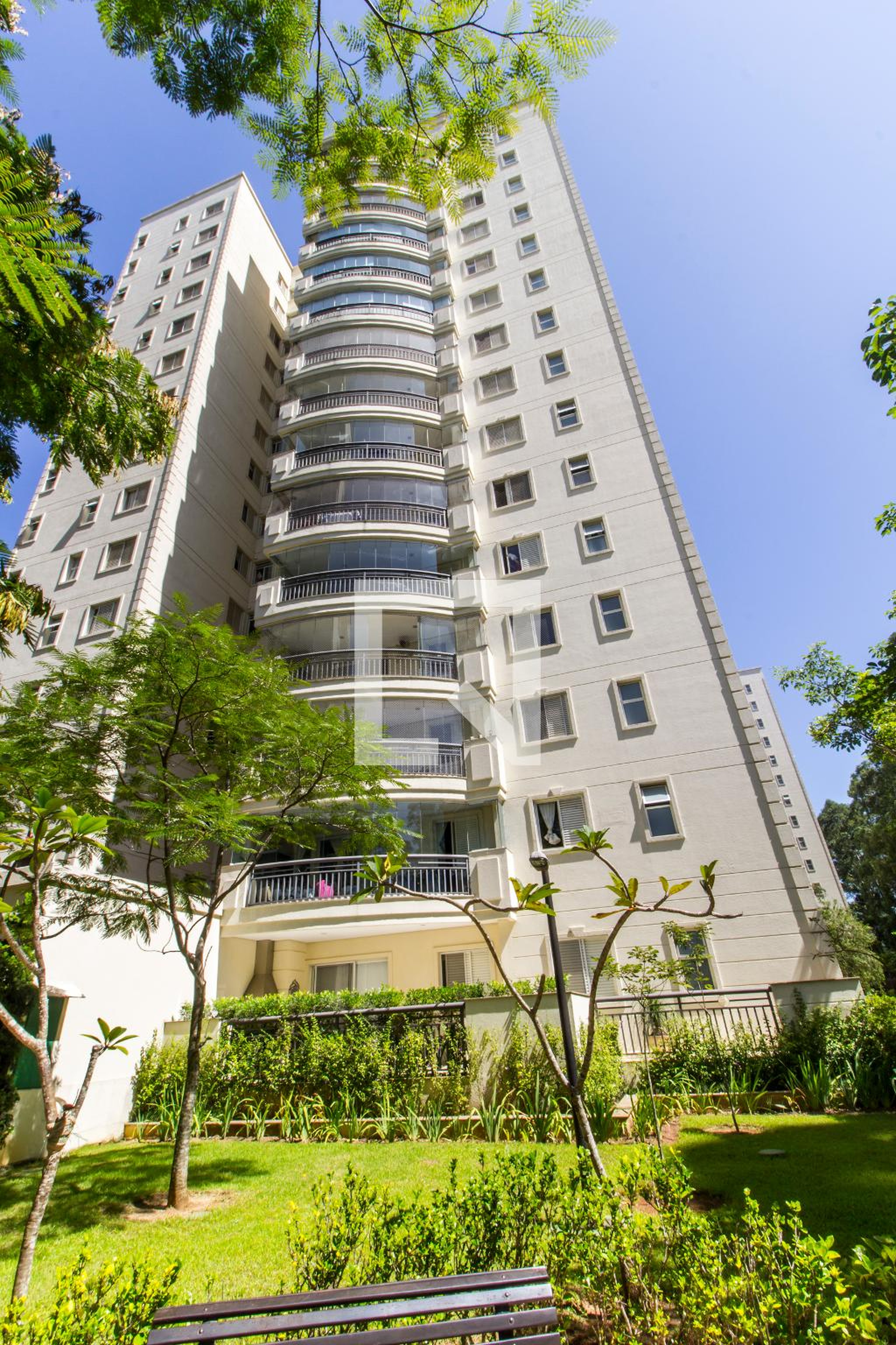 Fachada Condomínio jardins de tambore