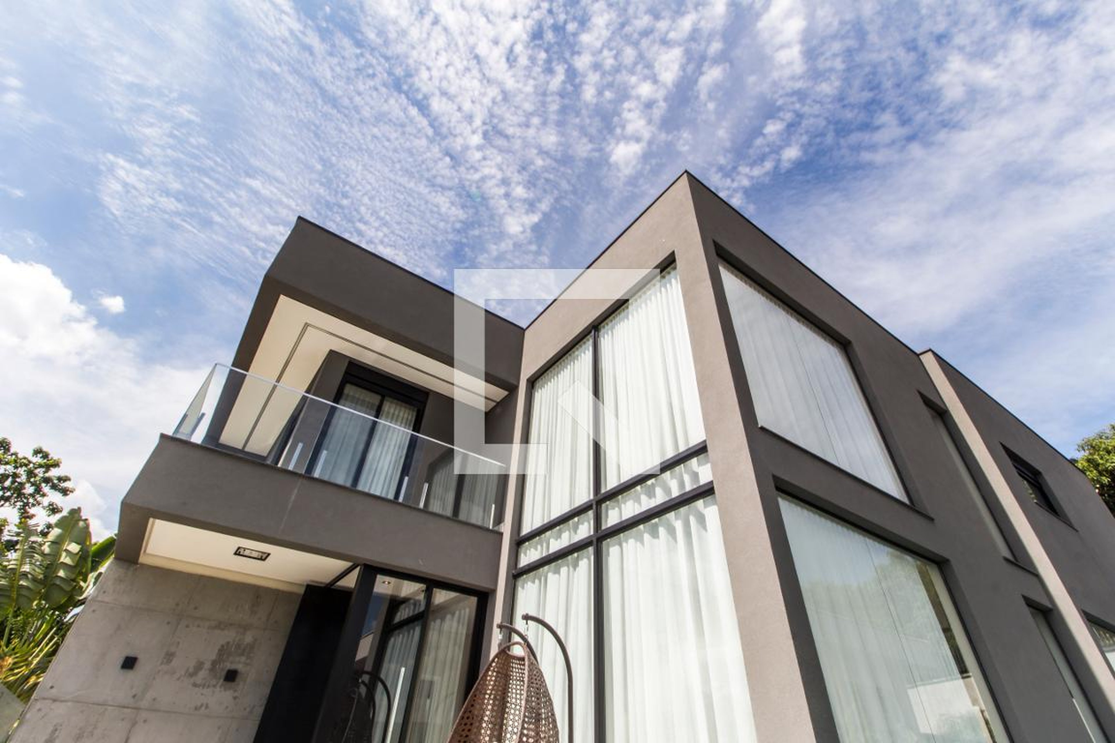 Fachada Condomínio em Alameda Picasso, 611