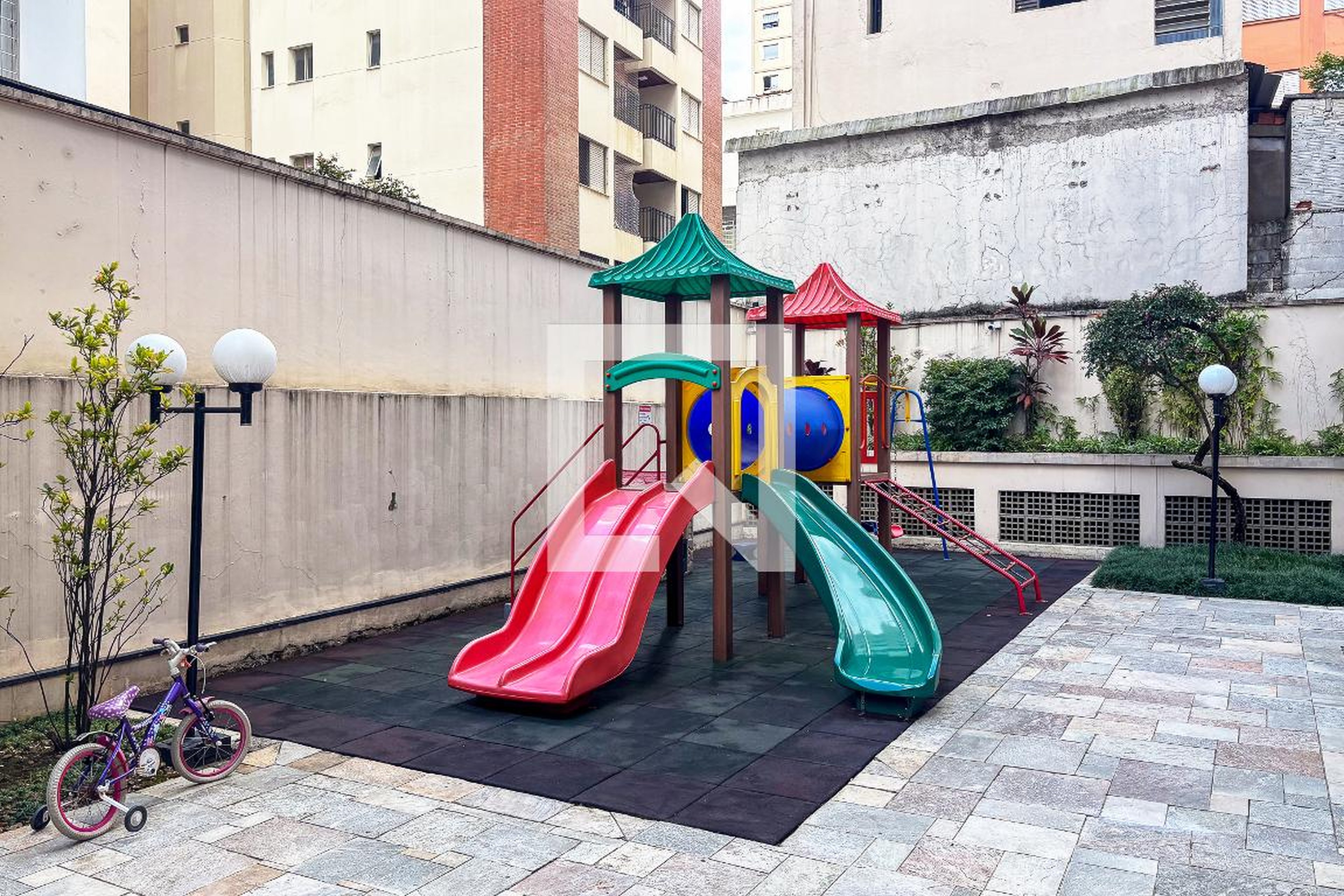 playground - Vernon