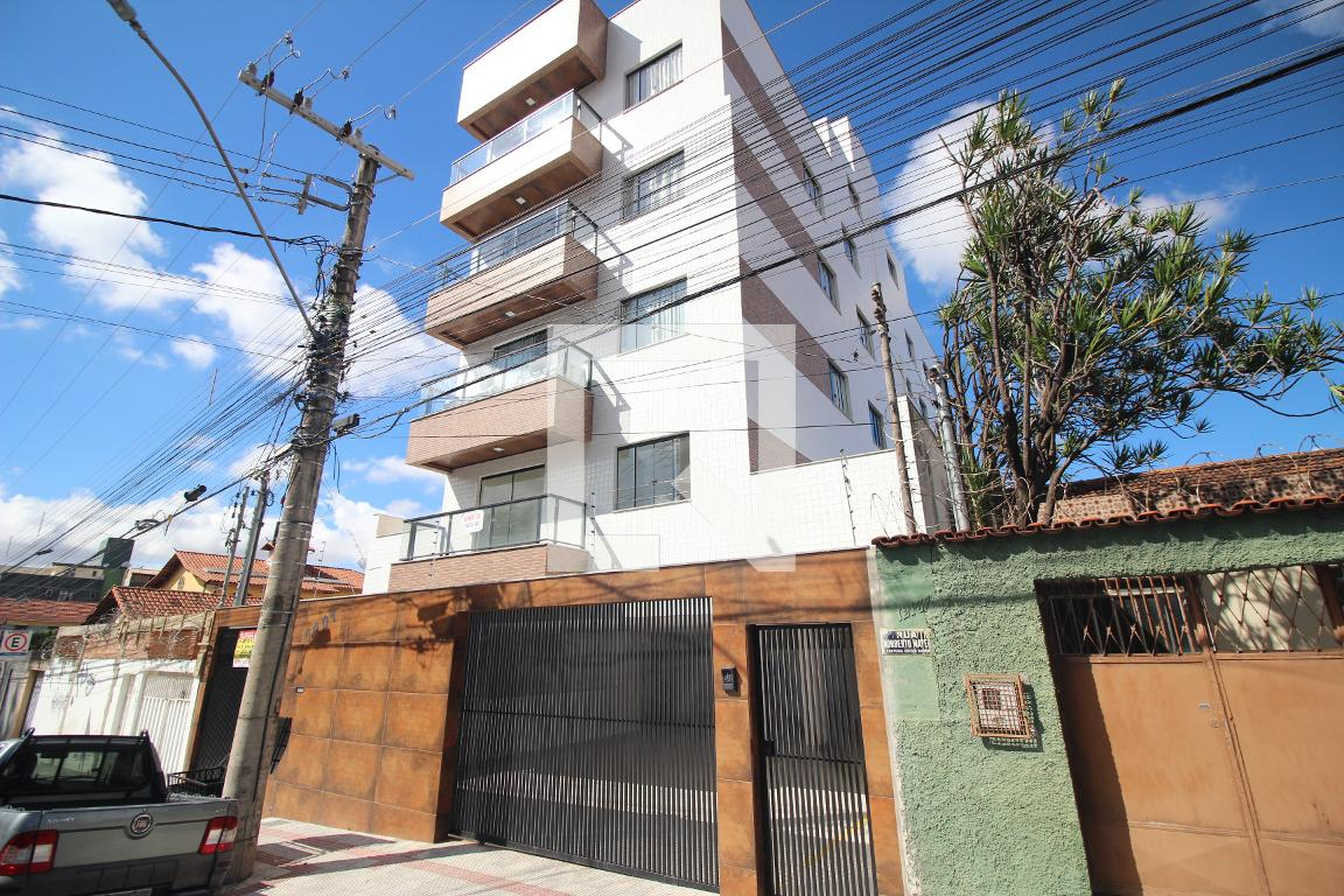 Fachada Condomínio em Rua Norberto Mayer, 1201