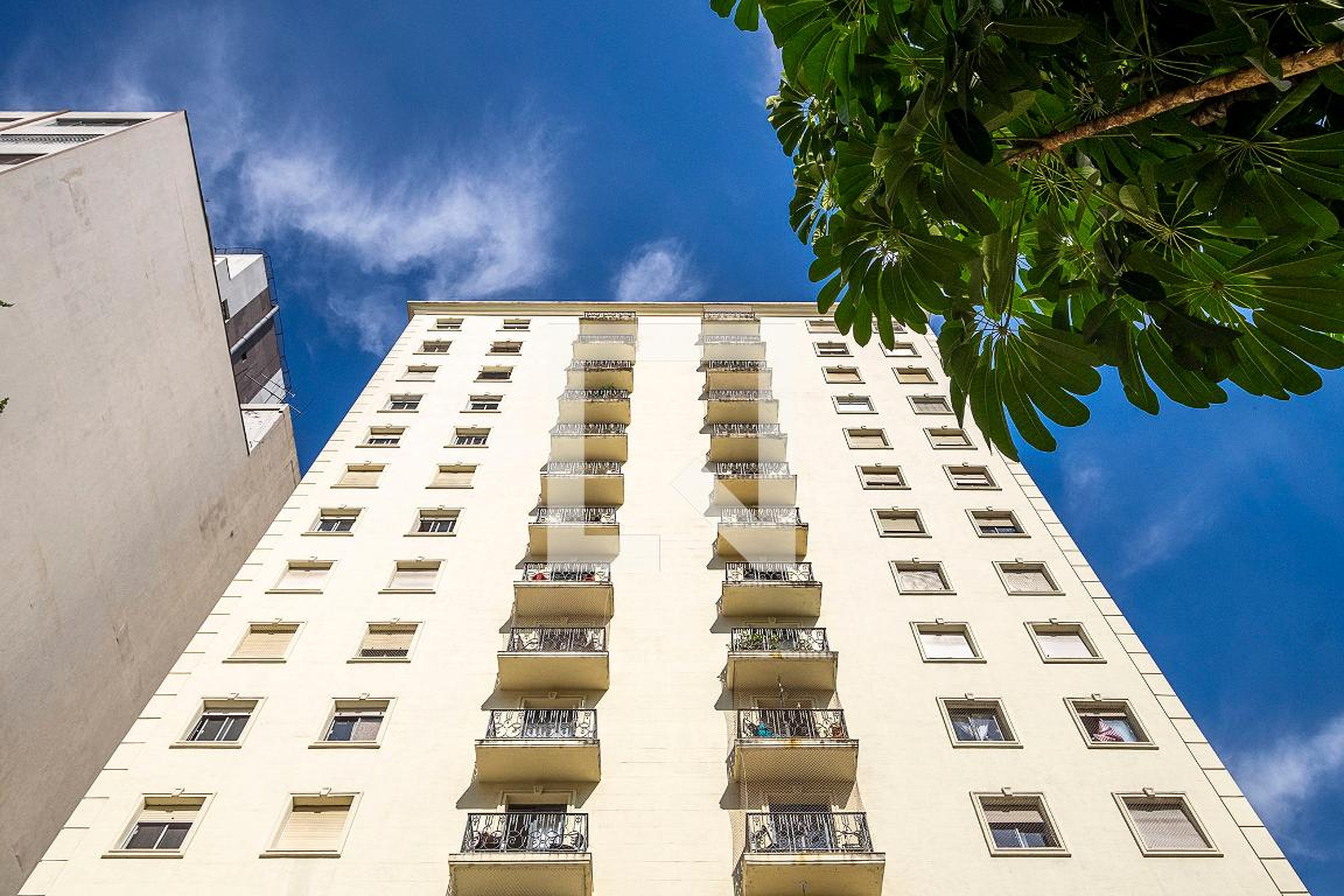 Fachada Edifício Casa dos Pinheiros