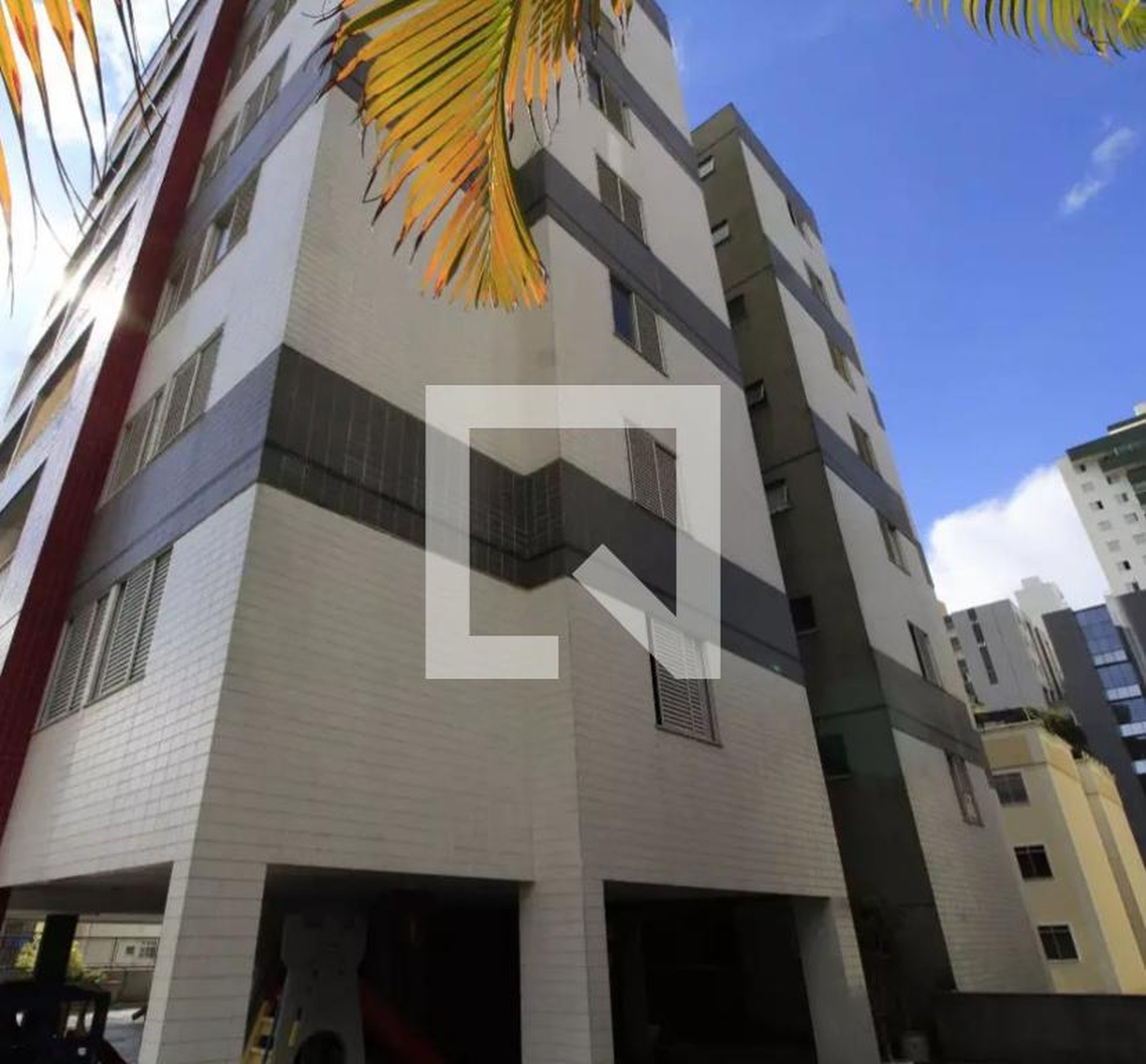 Fachada Edifício Residencial Milano