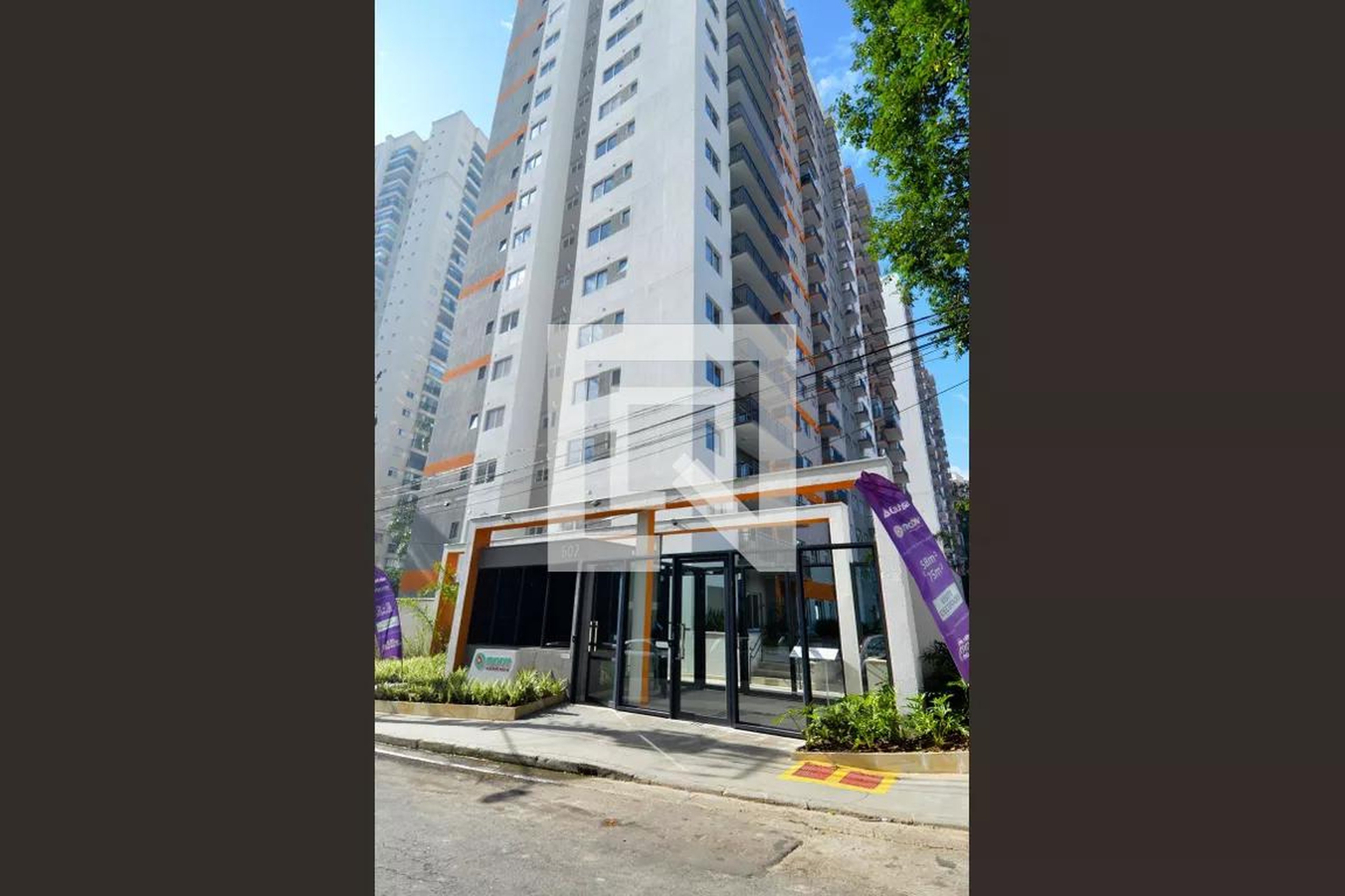 Fachada Condomínio Moov Parque Maia