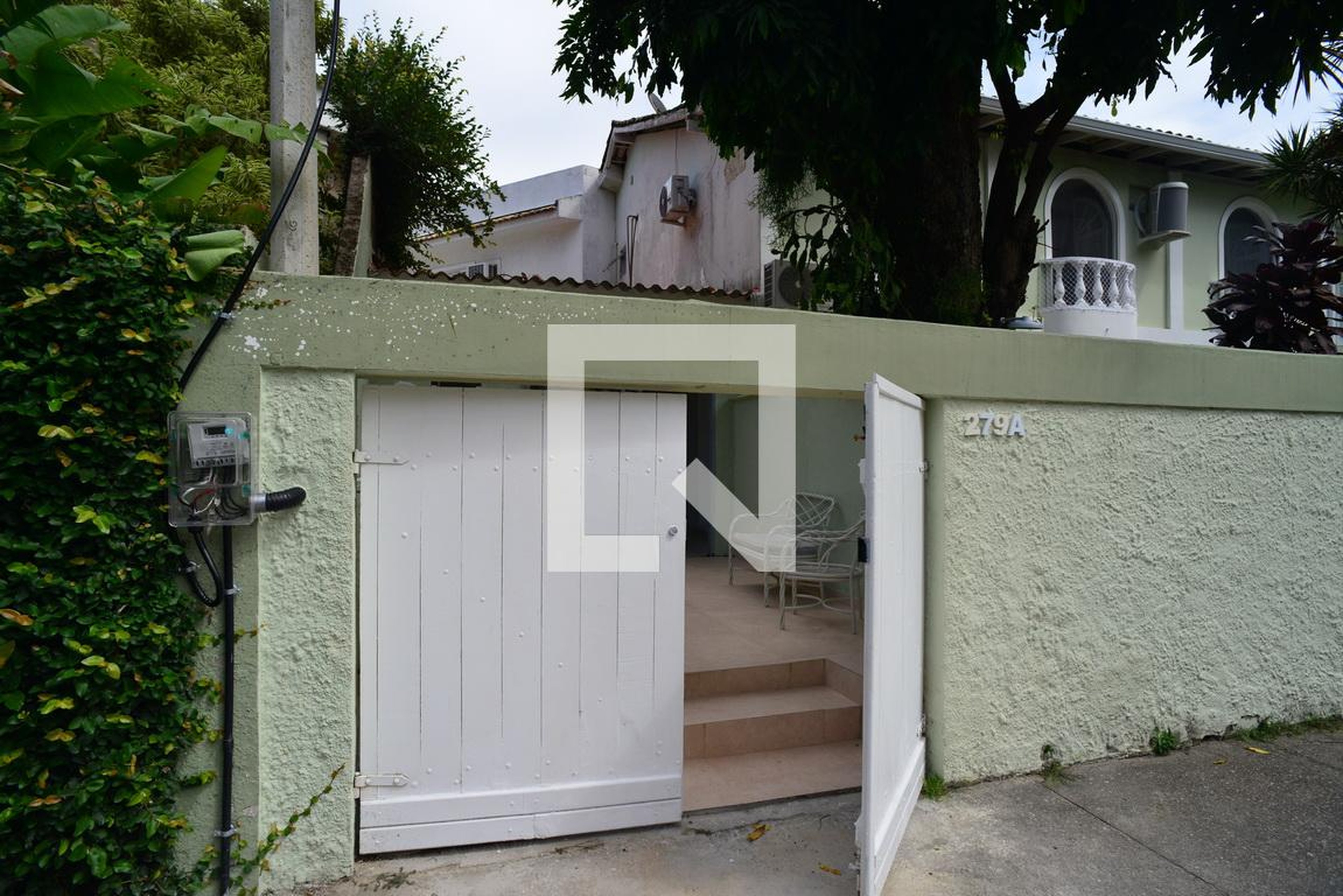 Fachada Condomínio em Rua Einstein, 279