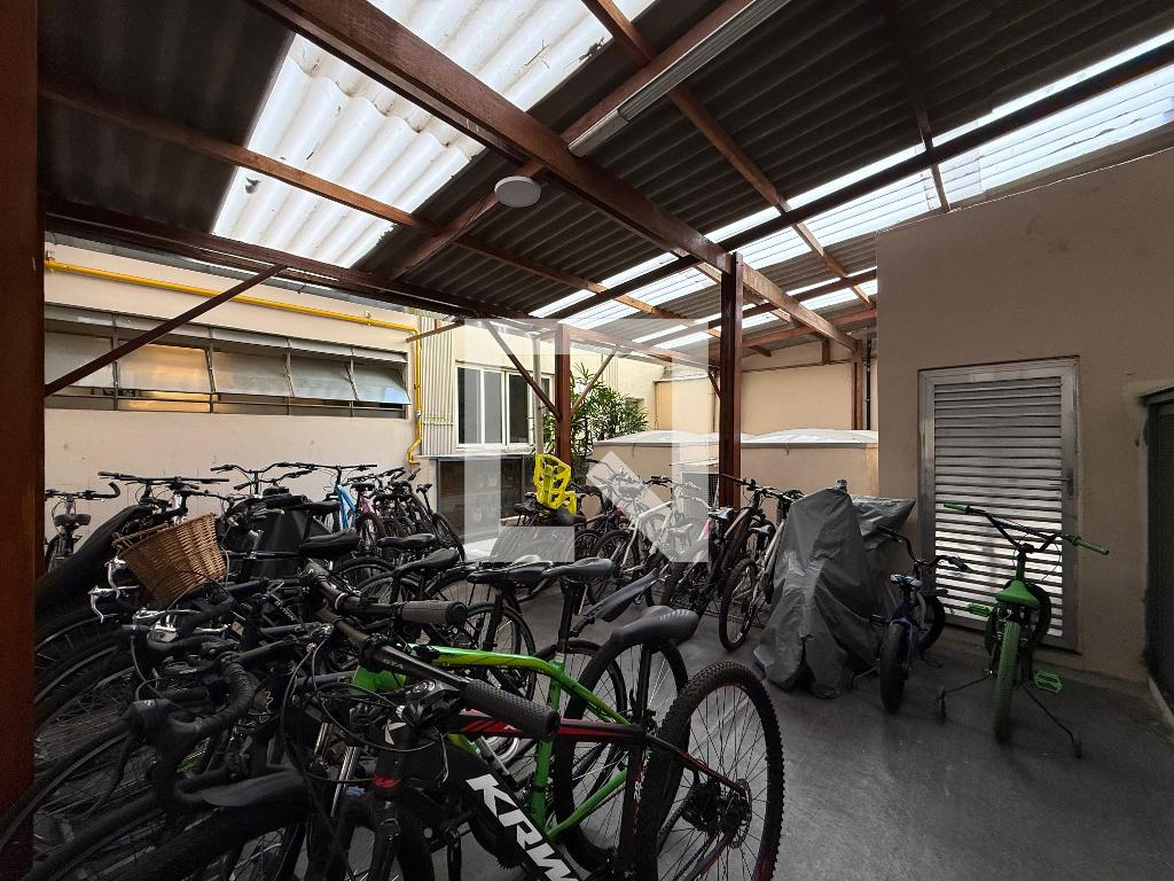 bicicletario - Edifício Larissa