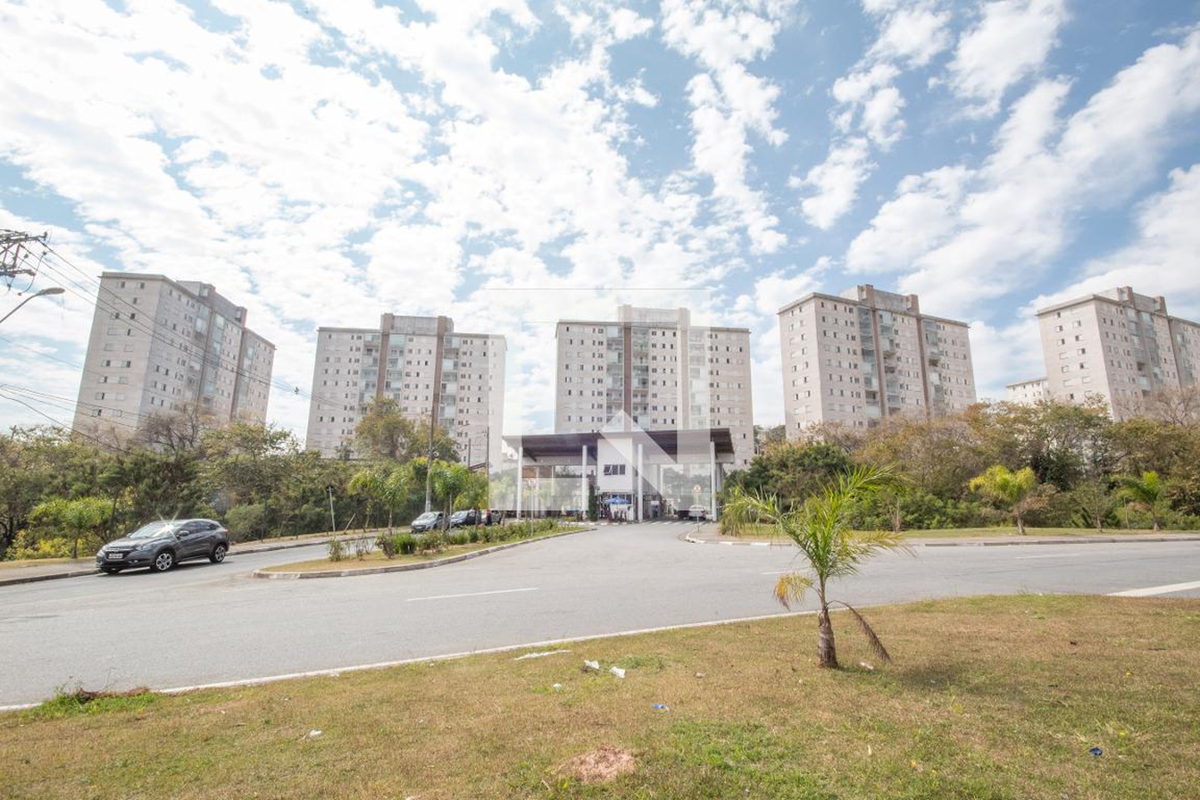Fachada Condomínio Flex Osasco 1