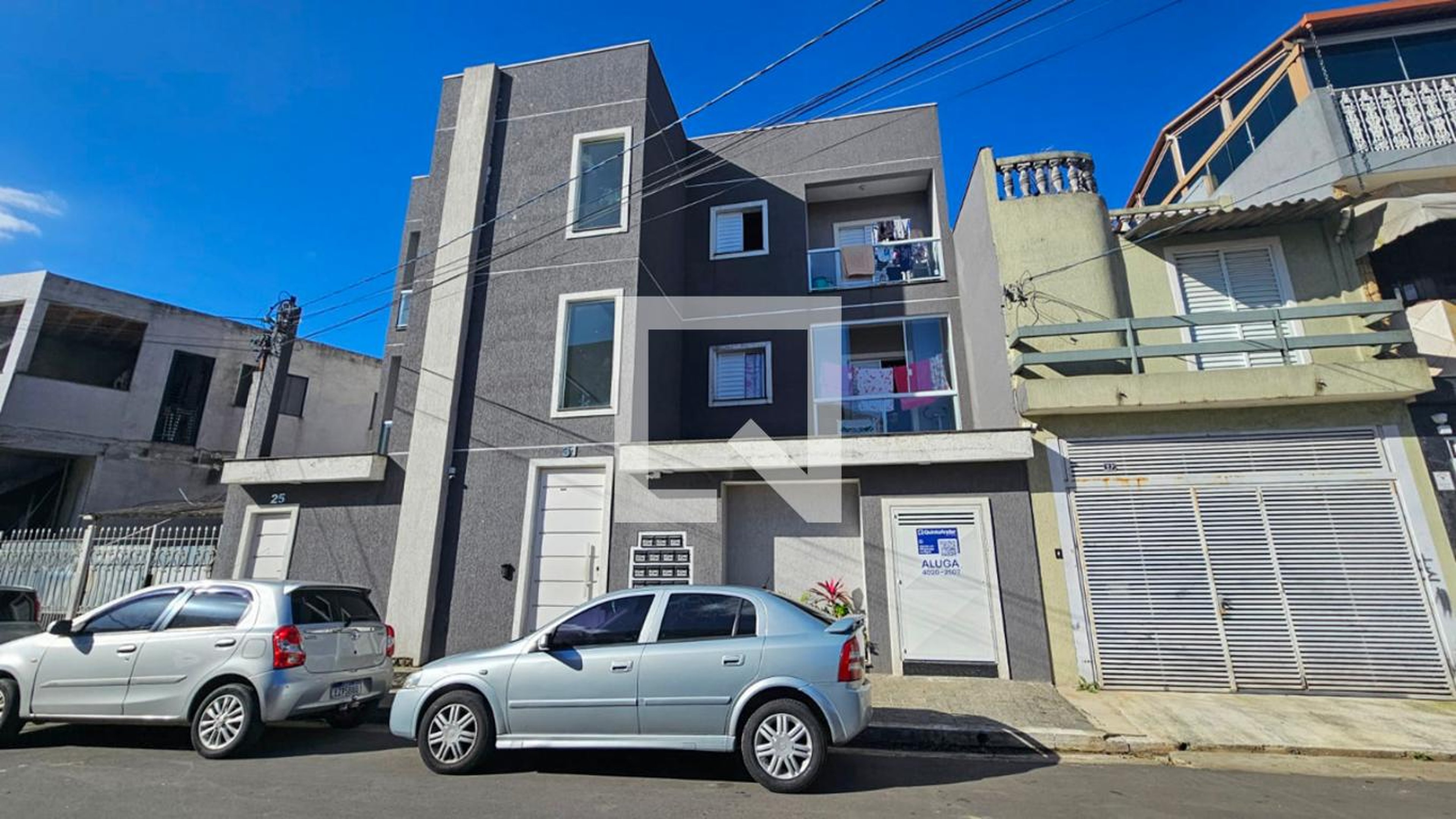 Fachada Residencial Athanassof