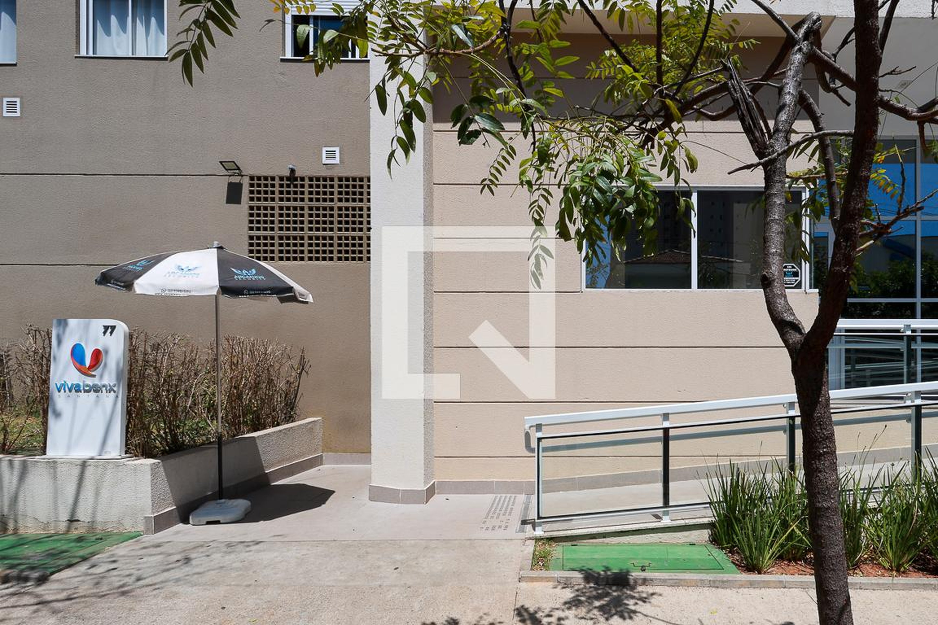 Fachada do condomínio Condomínio Santana