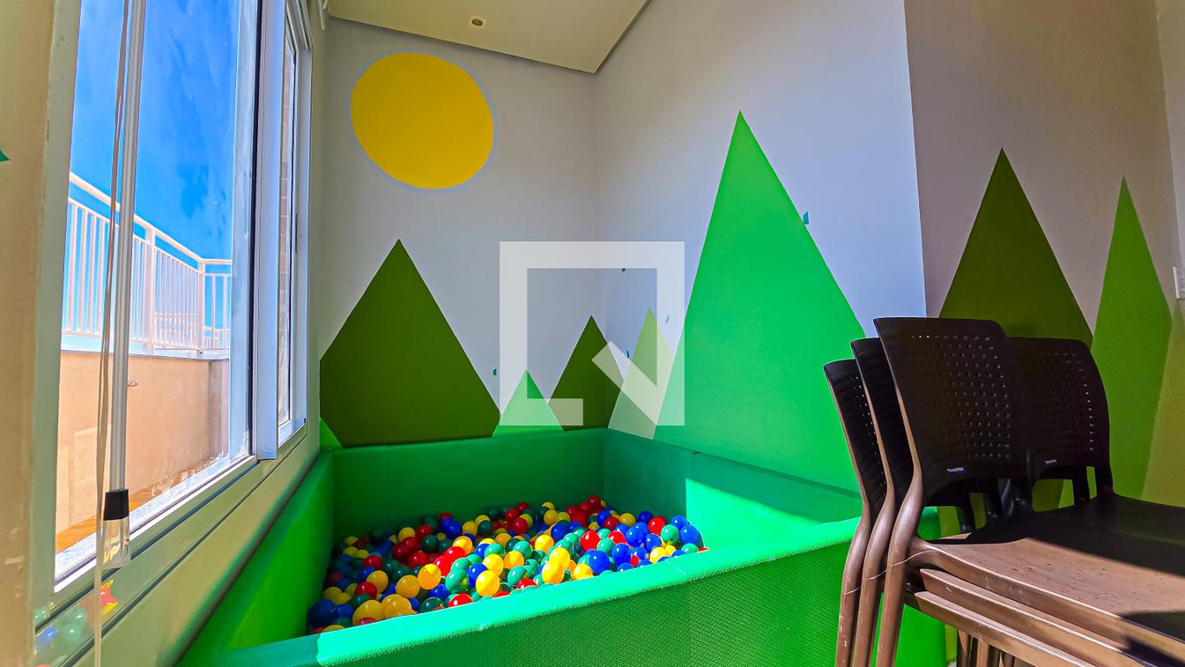 Brinquedoteca Condomínio em Rua Henrique Scheid, 186