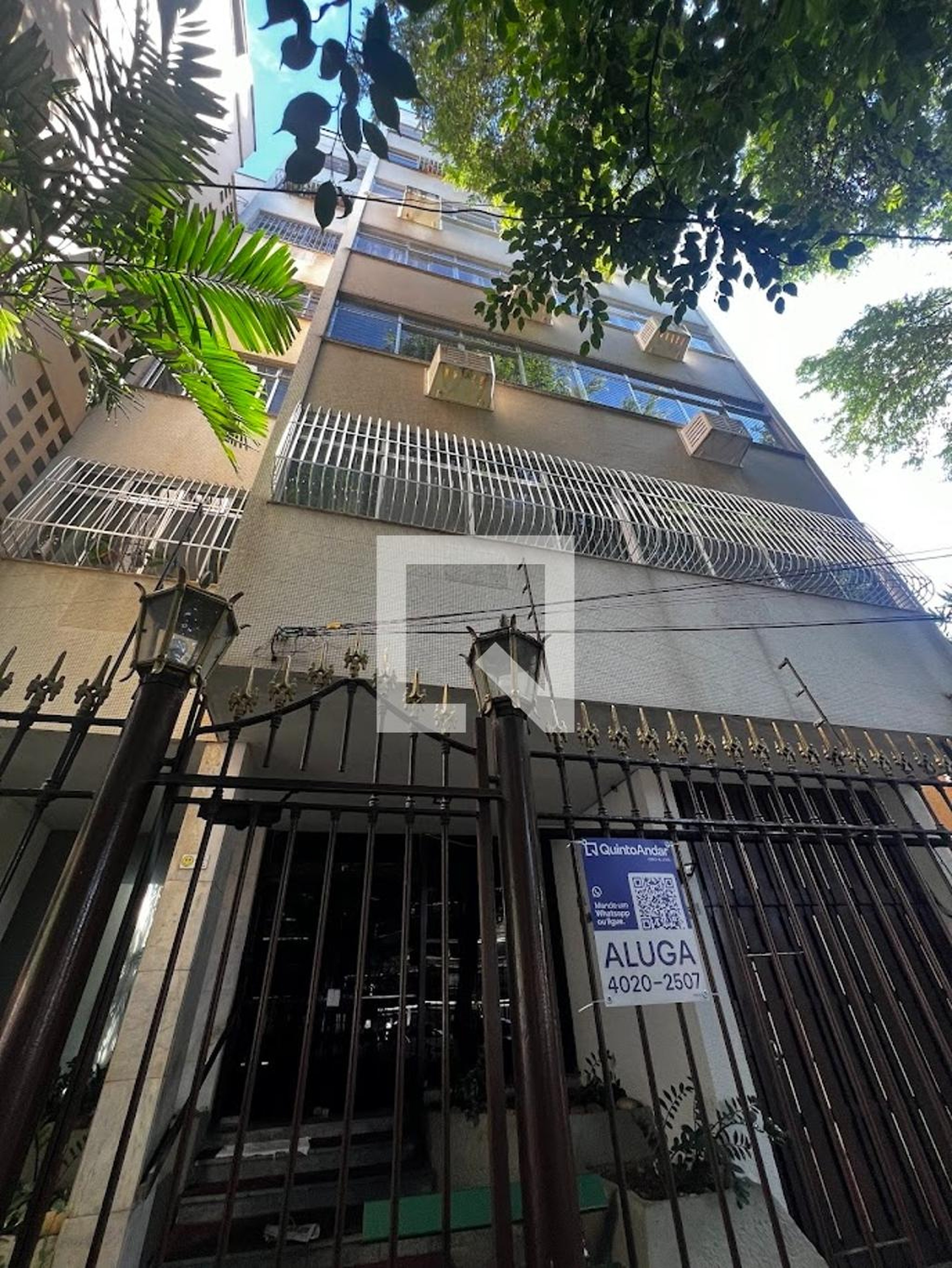 Fachada Condomínio em Avenida Engenheiro Richard, 156