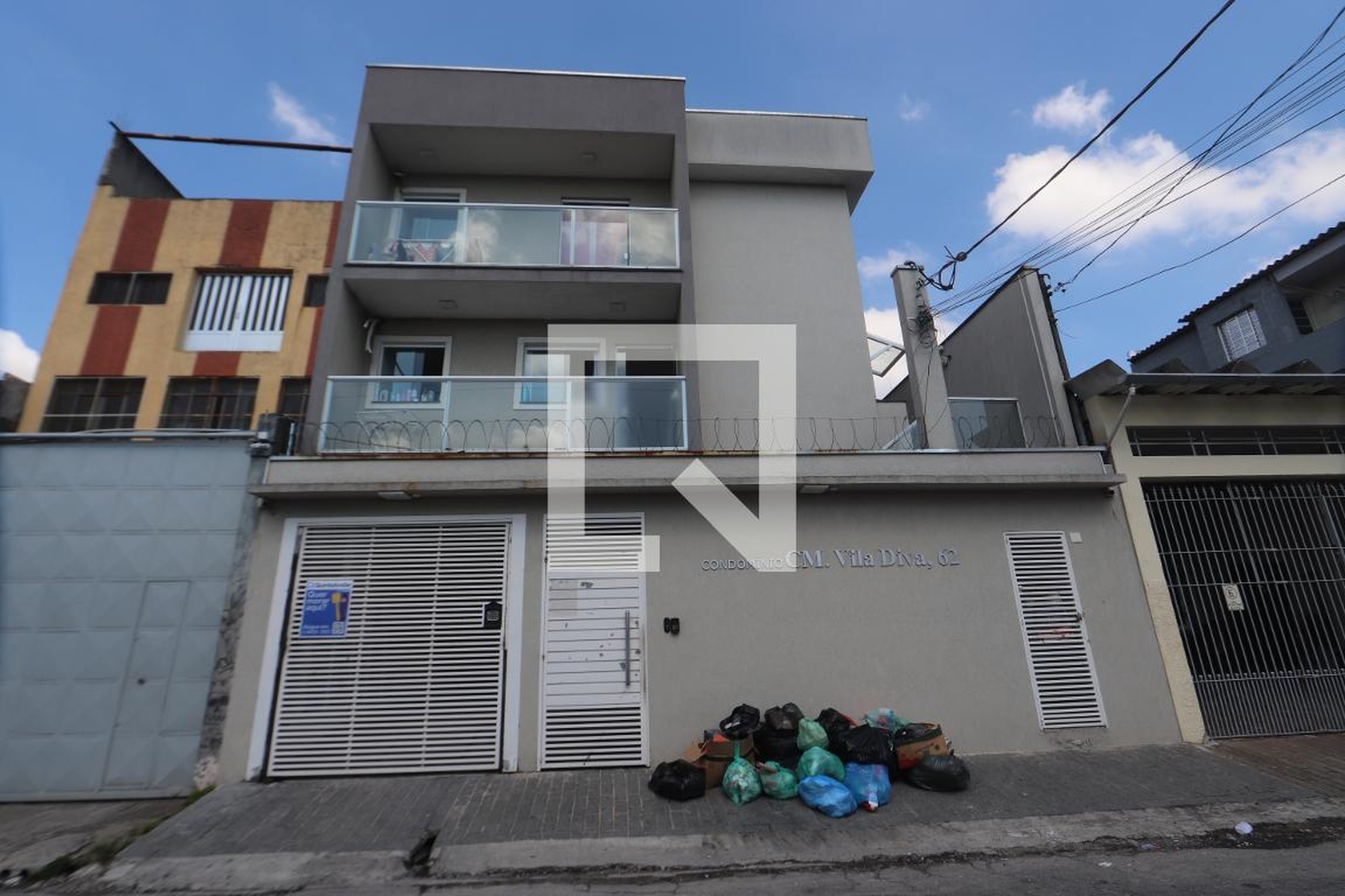 Fachada Condomínio CM Vila Diva