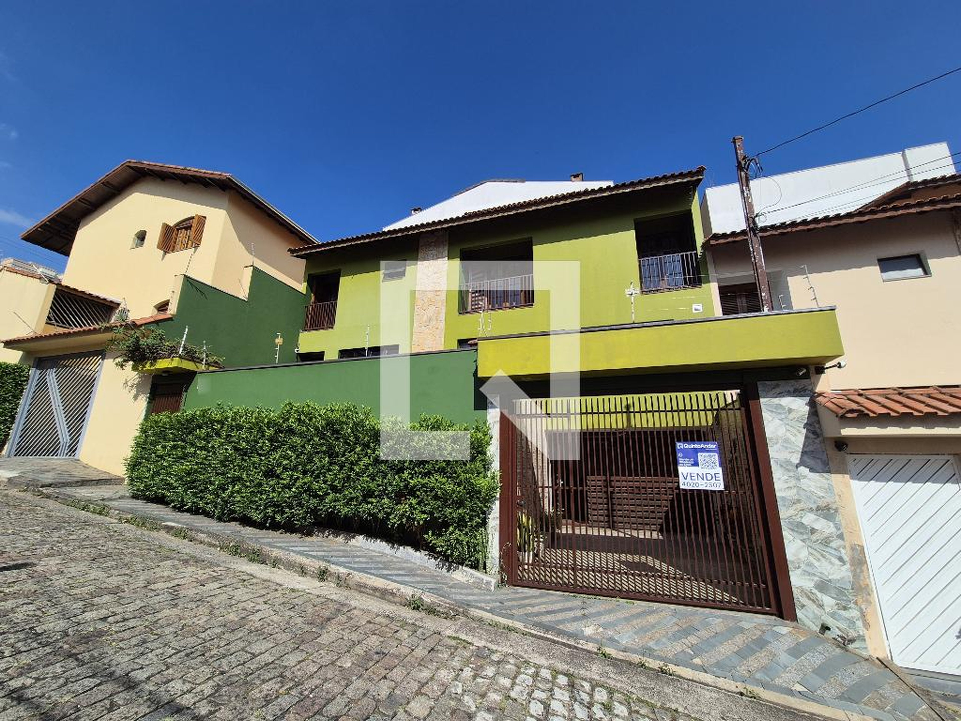 Fachada Condomínio em Rua Campos Vergueiro, 199