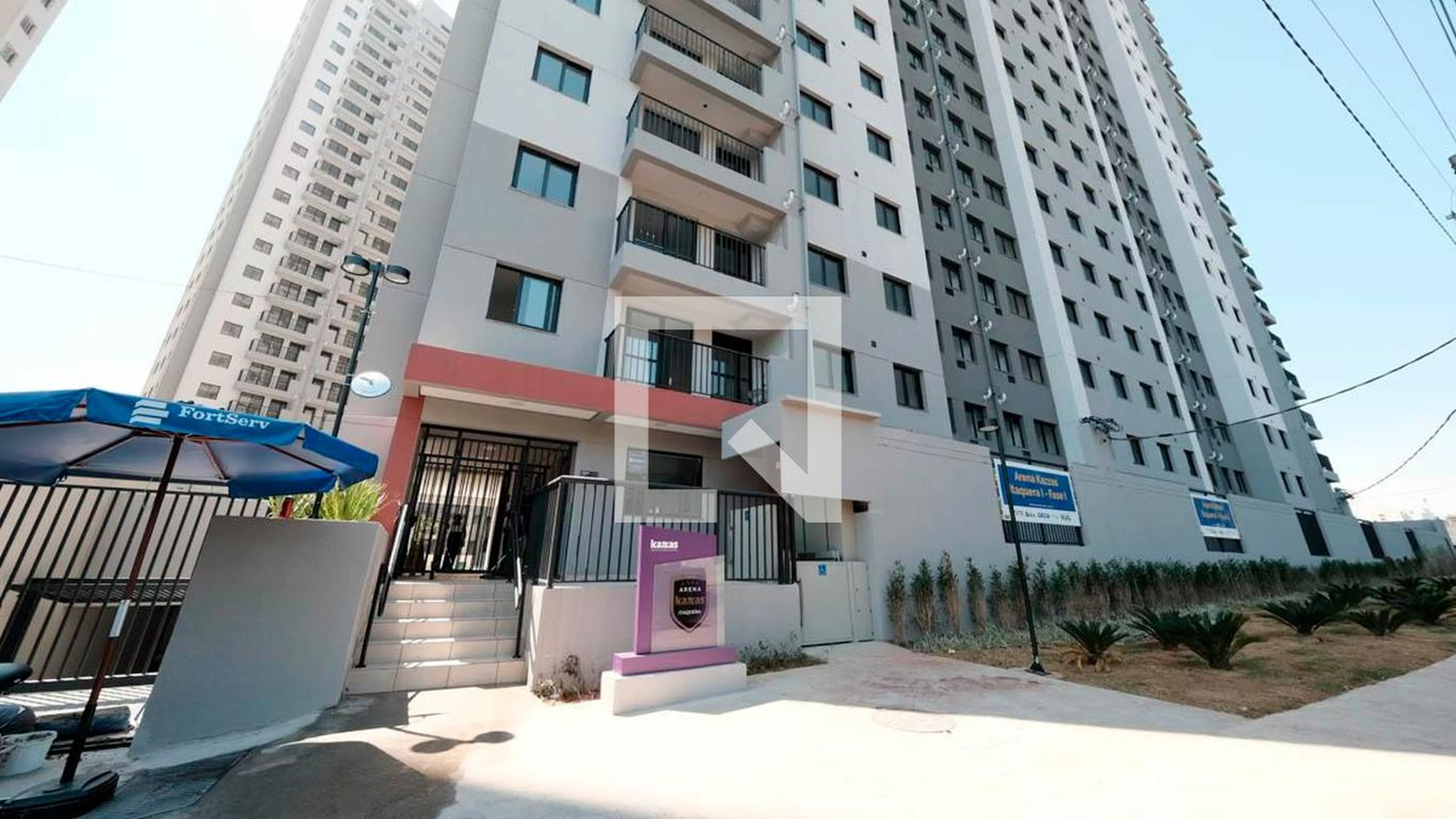 Fachada Condomínio Arena Kazzas Itaquera II