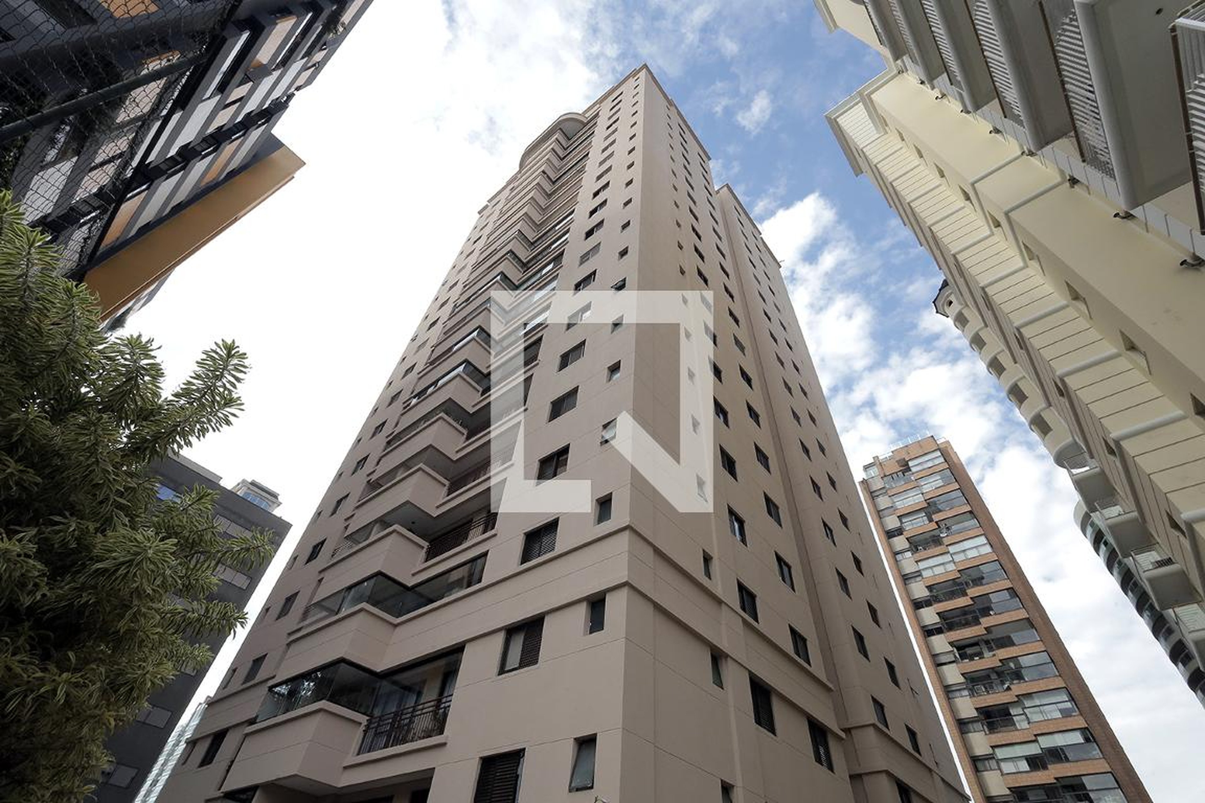 Fachada Residencial Paineiras