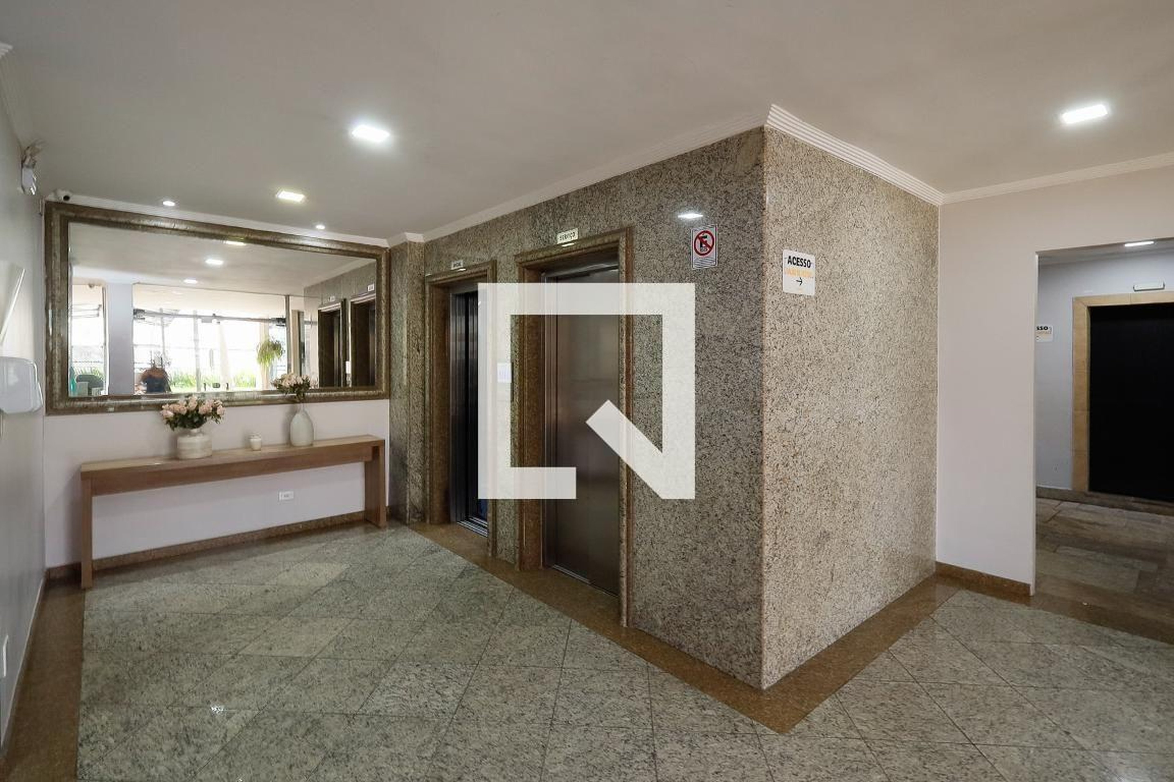 Hall social - Edifício Vivenda Ypes