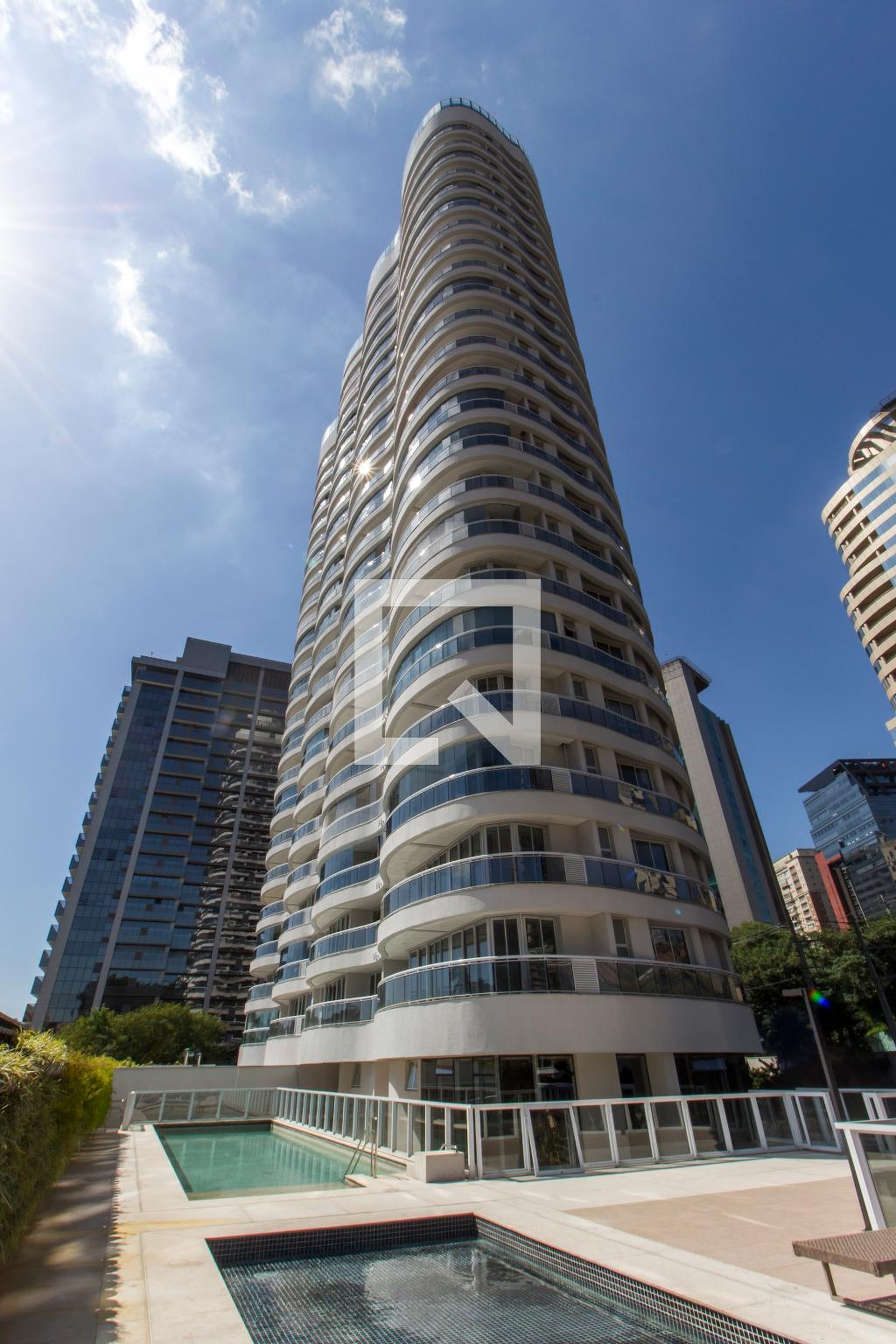 Fachada Condomínio Wave Alphaville