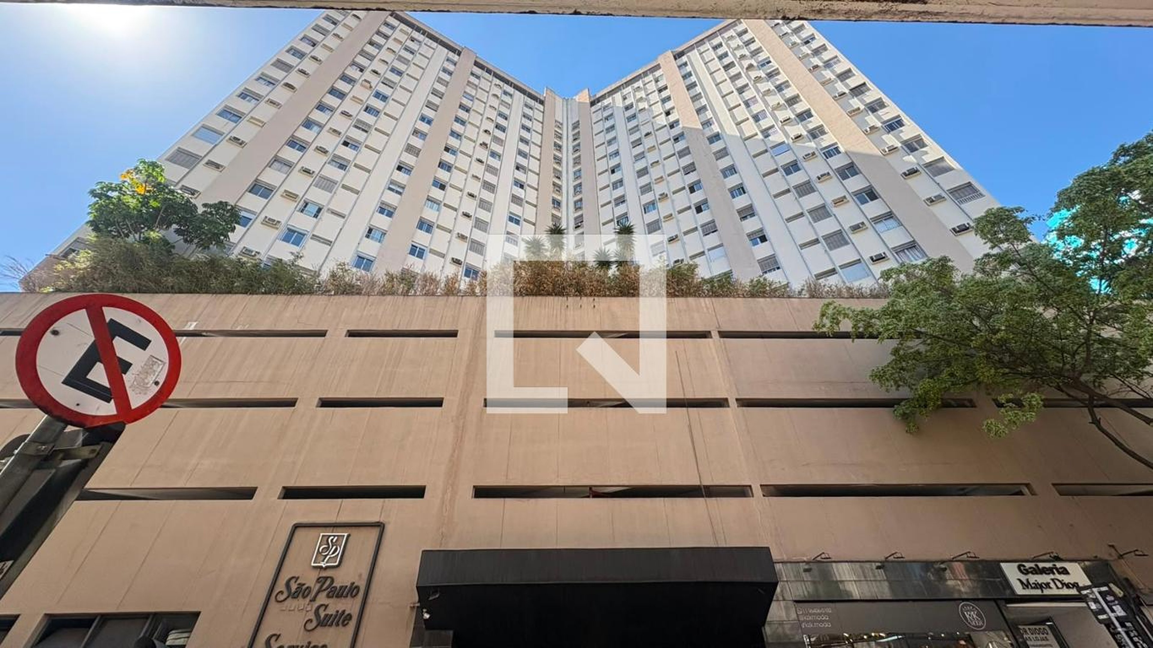 Fachada Condomínio Flat São Paulo Suite Service