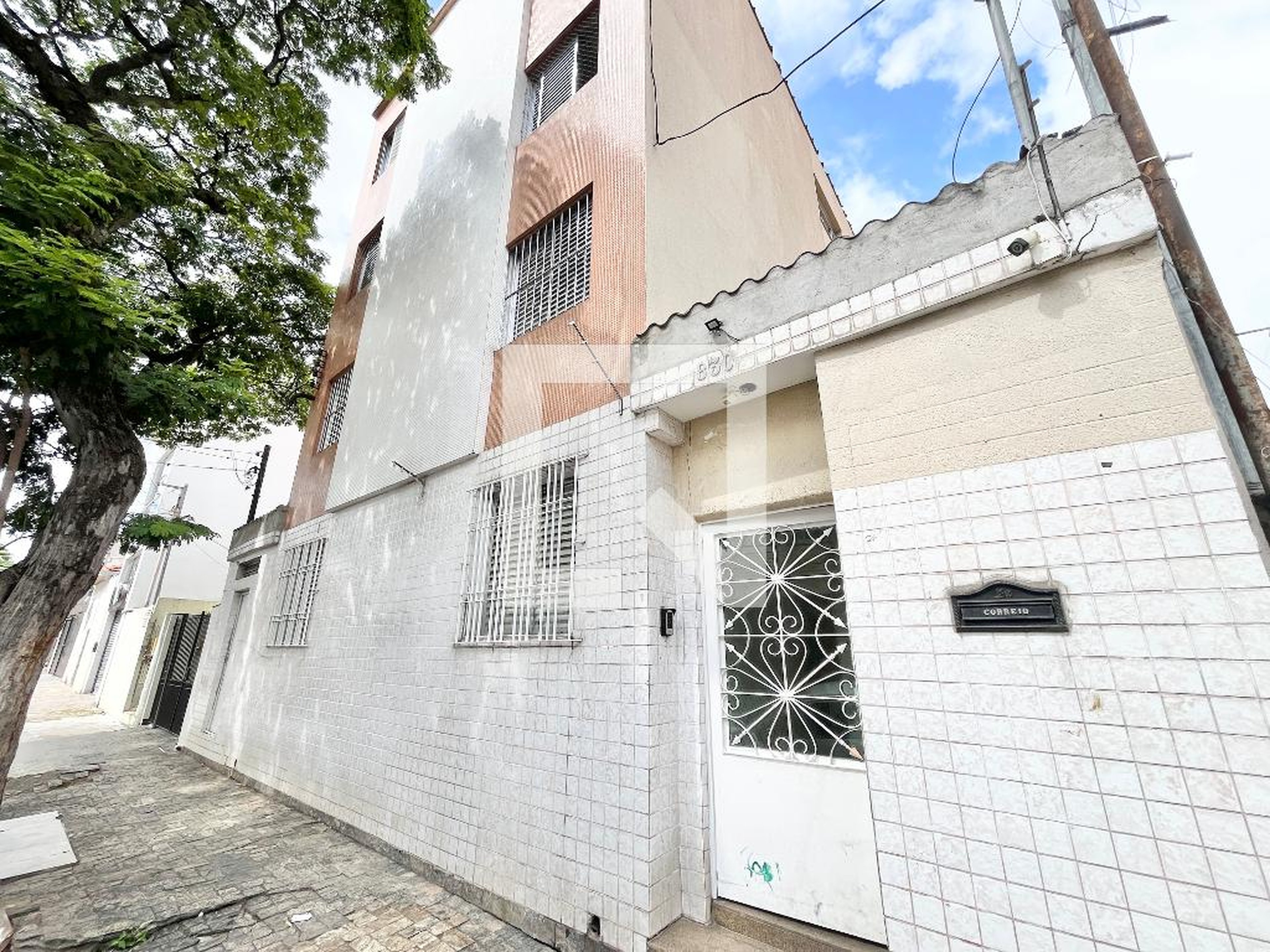 Fachada Condomínio Regina