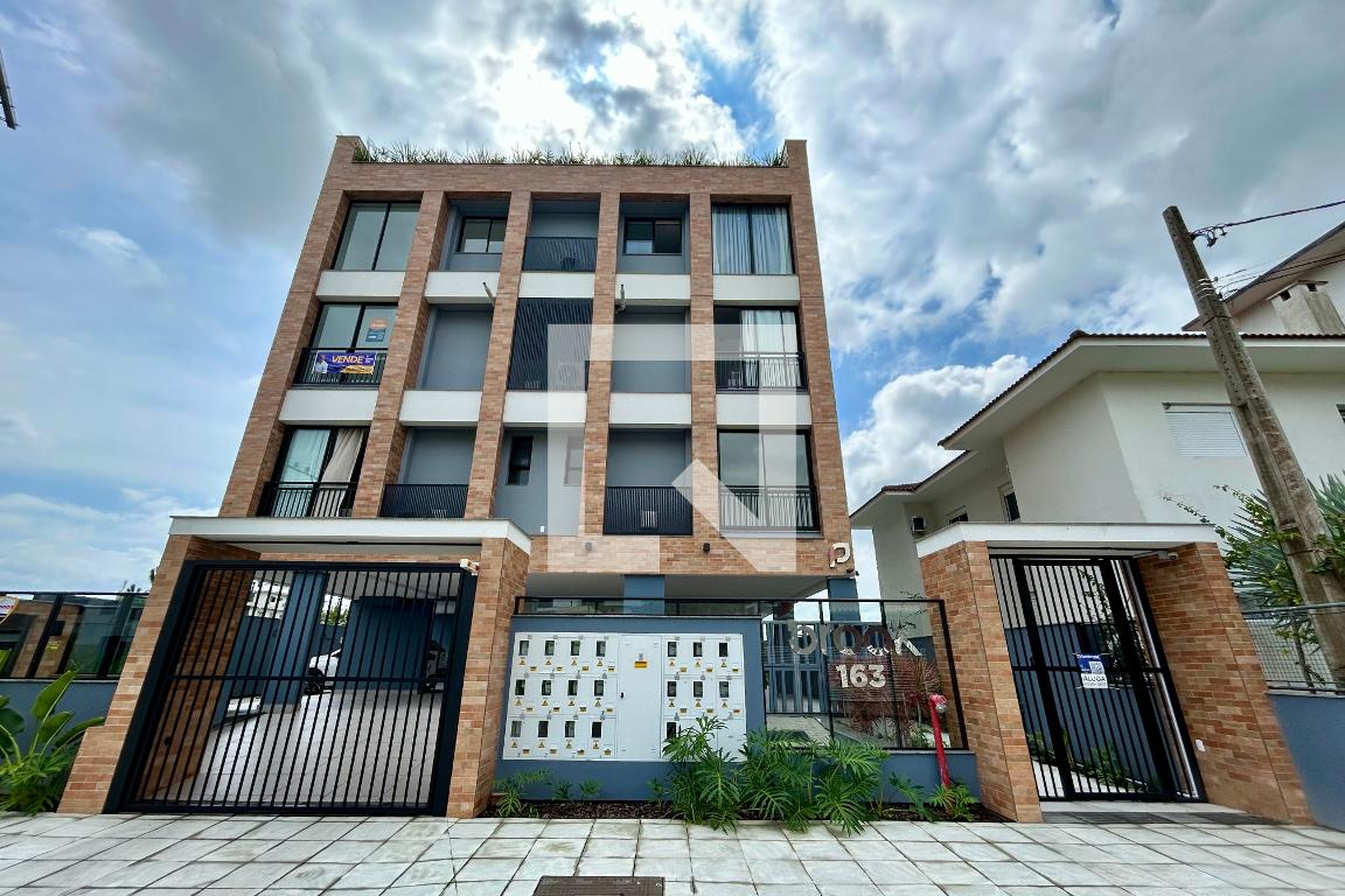 Fachada Condomínio Brook Residence