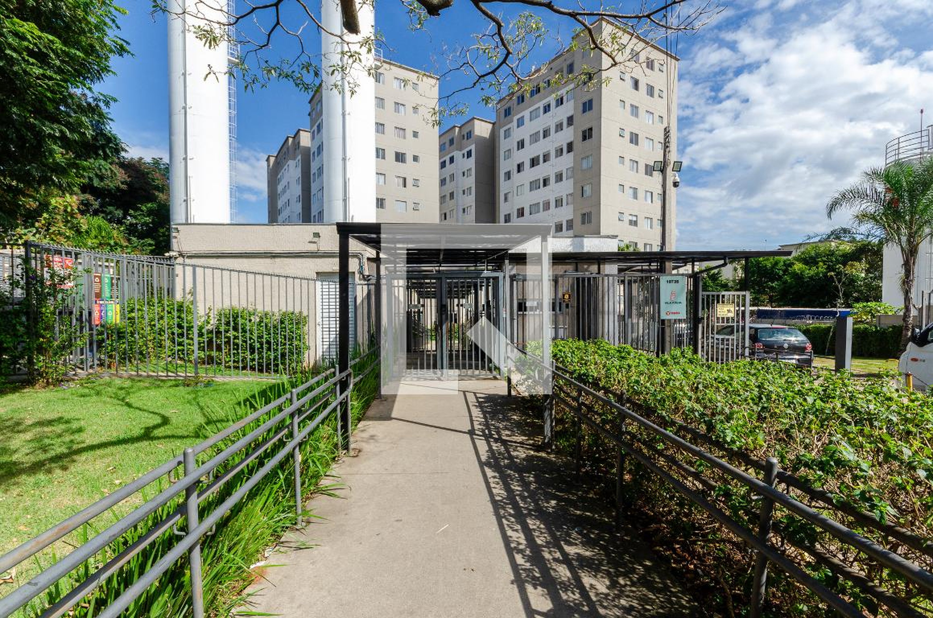 Fachada Condomínio Vila Itália