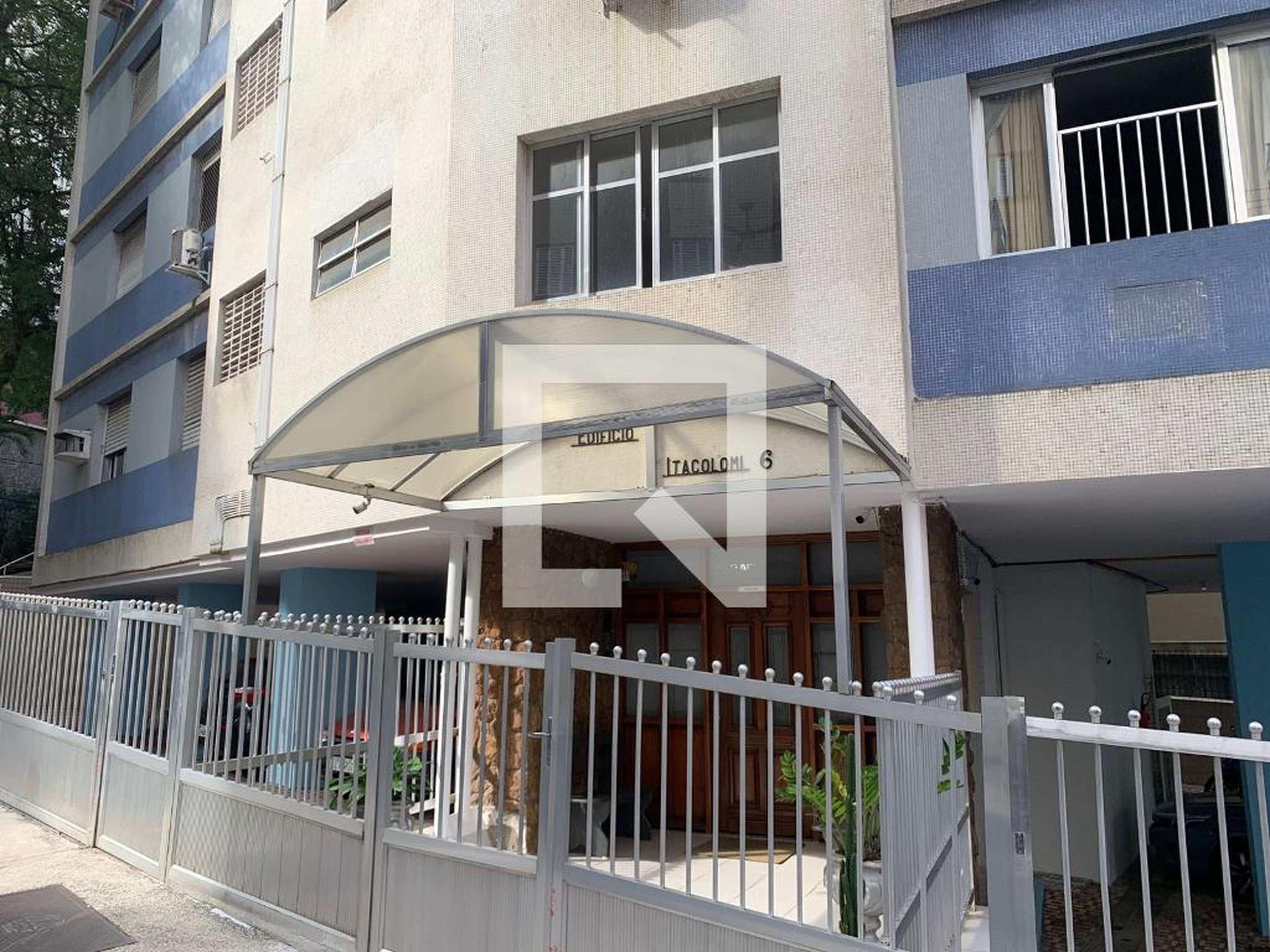 Fachada Condomínio Itacolomi