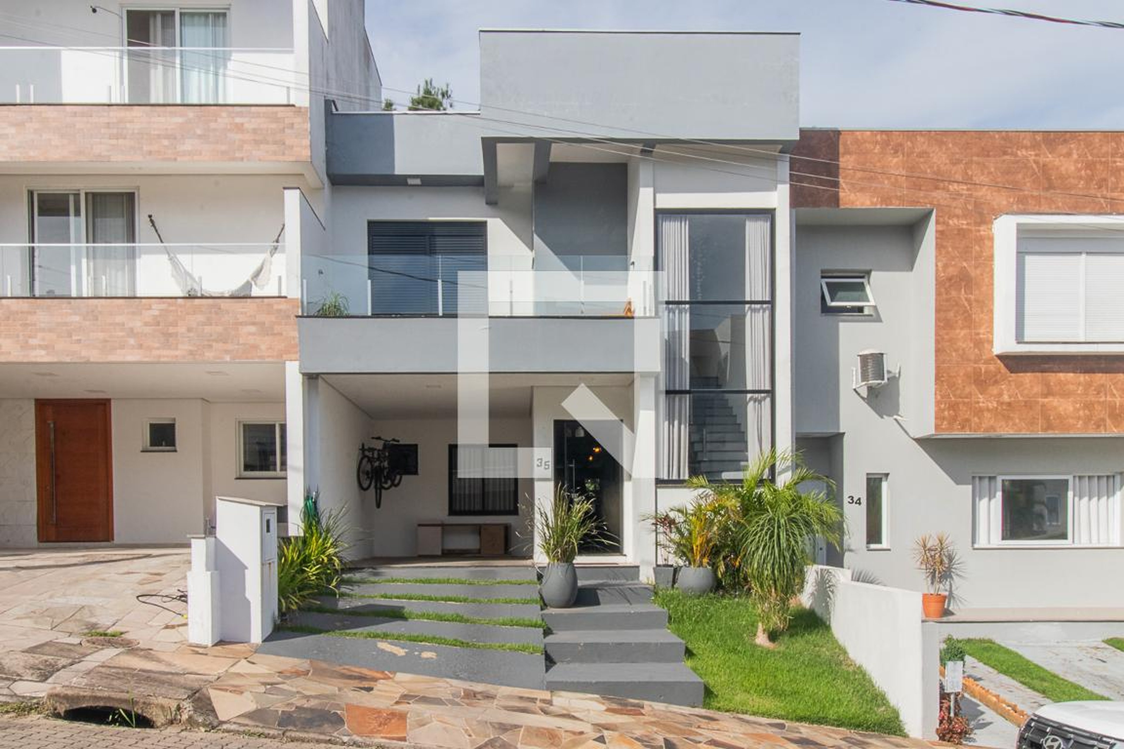 Fachada Condomínio Urbanístico Reserva Lagos de Nova Ipanema I