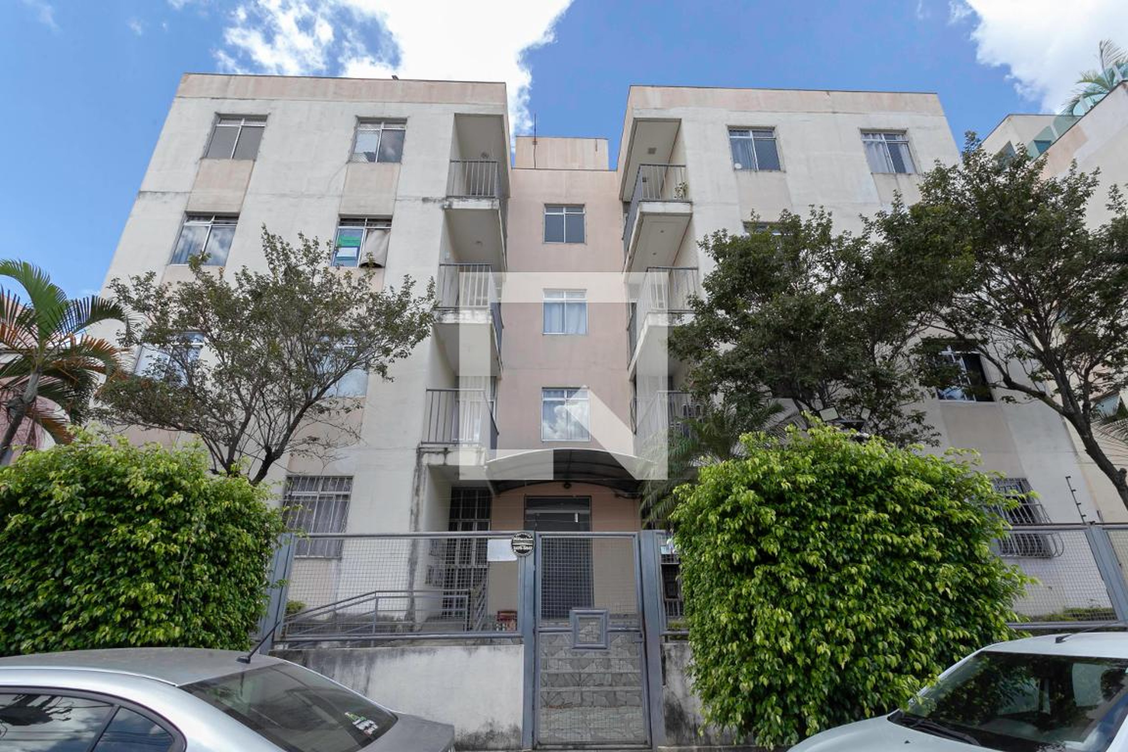 Fachada Edifício Arvoredos I