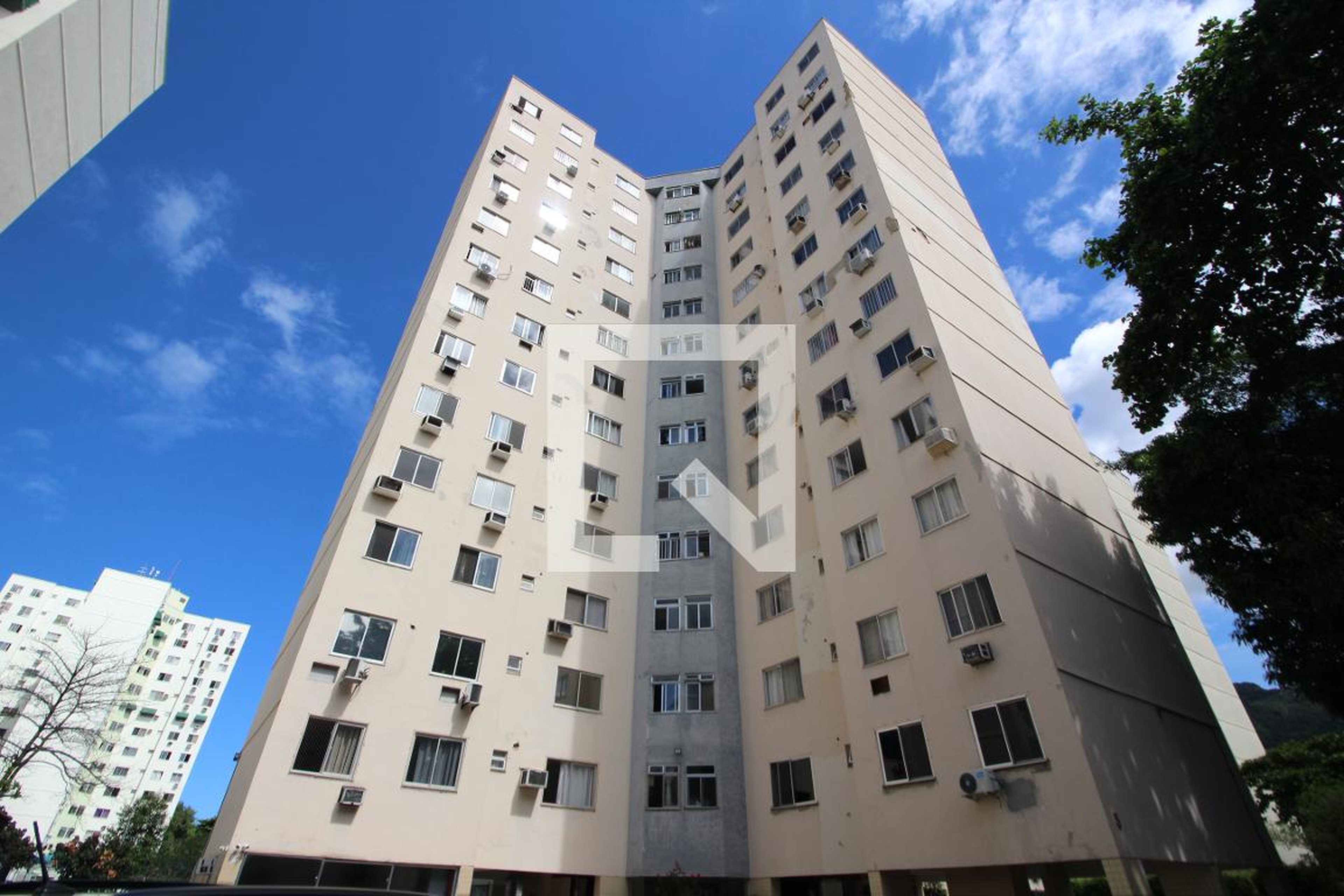 Fachada Condomínio Espigão