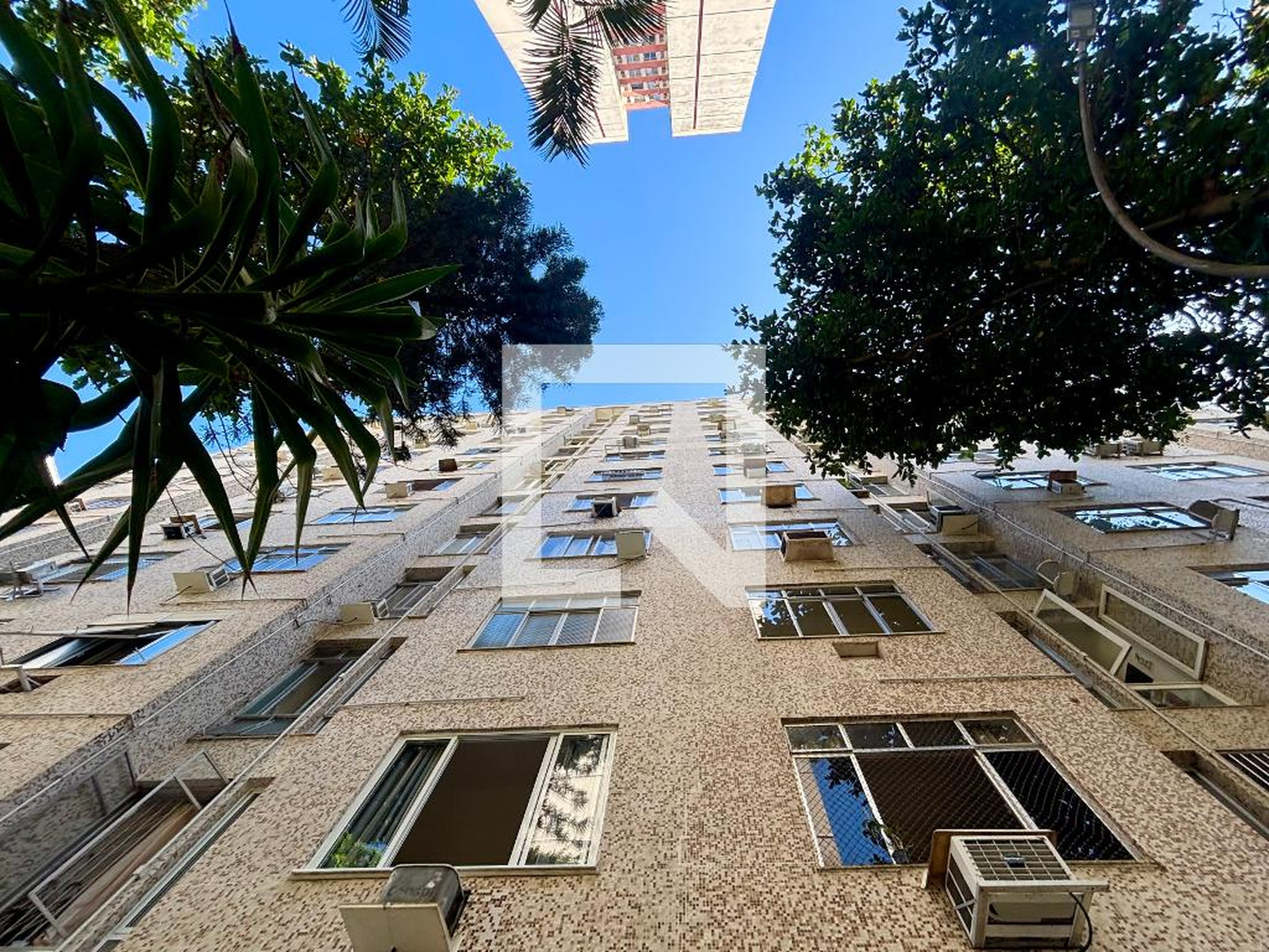 Fachada Condomínio Nenhum