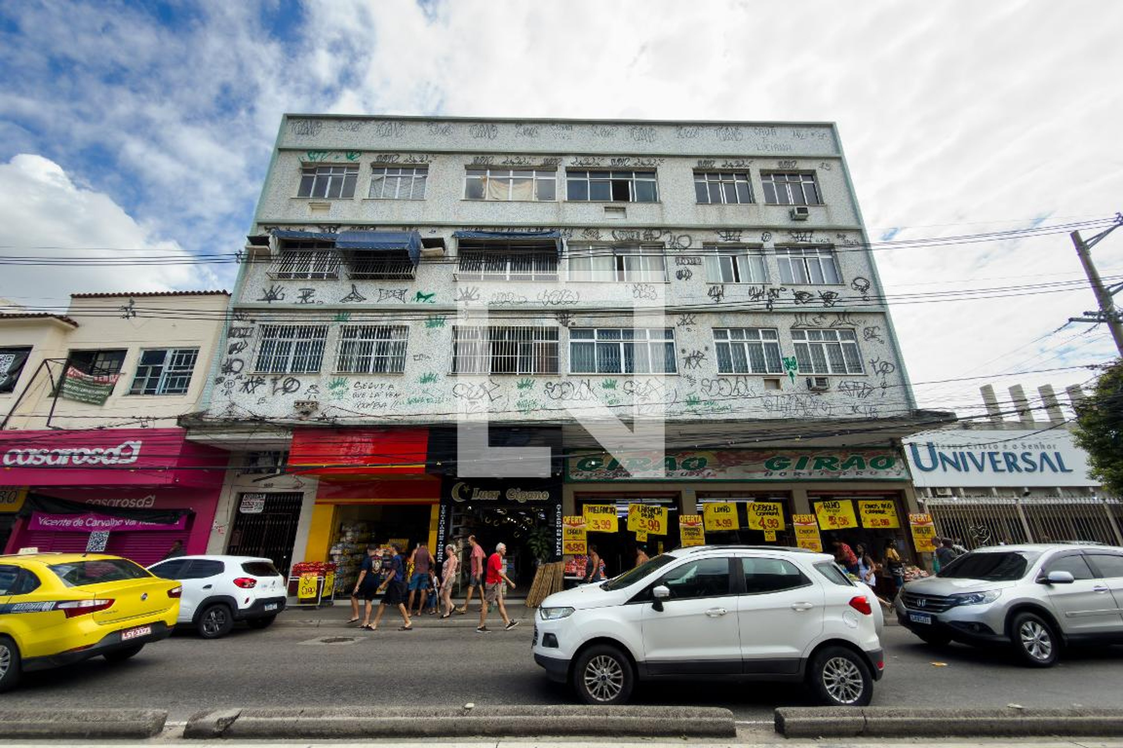 Fachada Condomínio em Avenida Vicente de Carvalho, 999