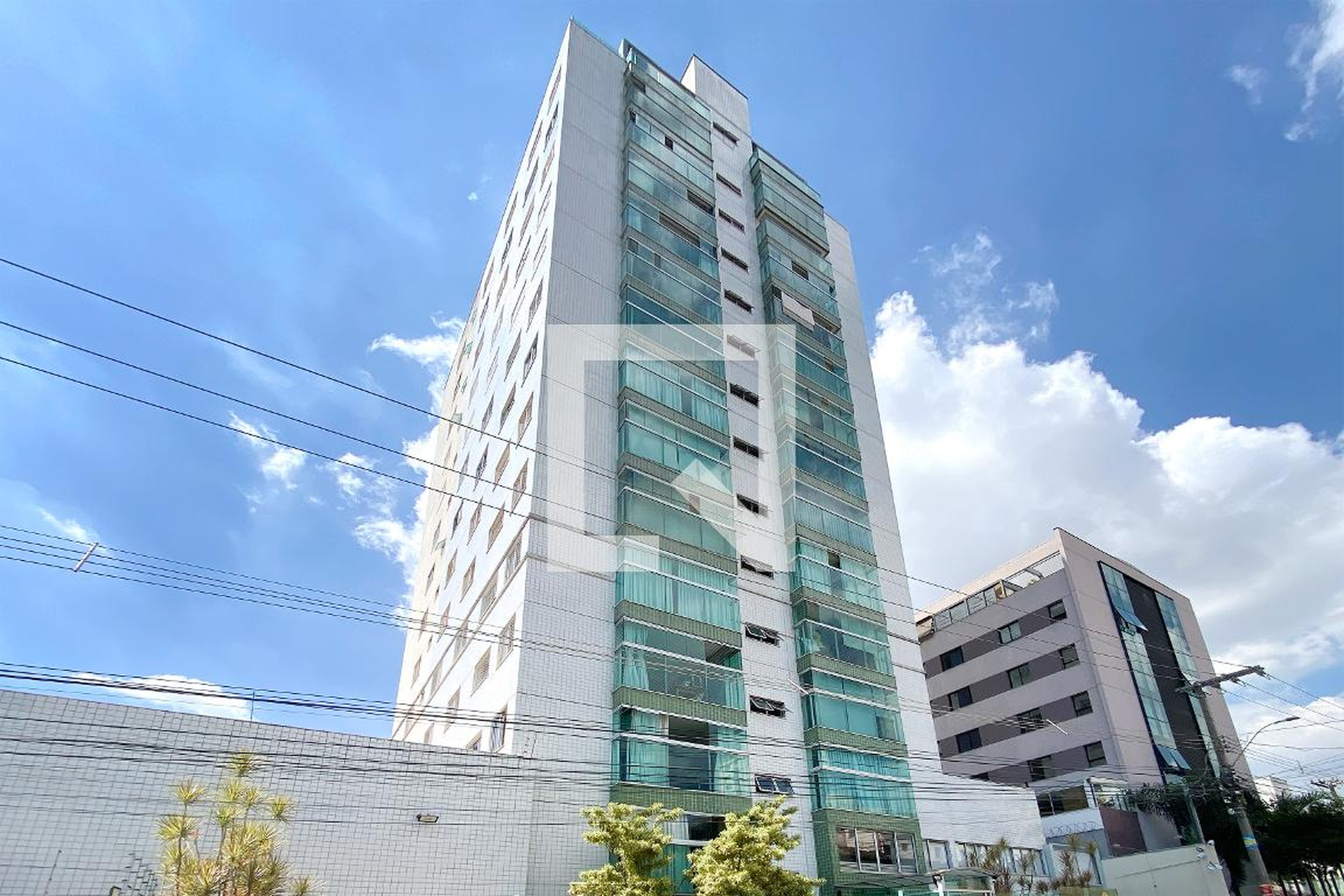 Fachada Edifício Residencial Esmeralda