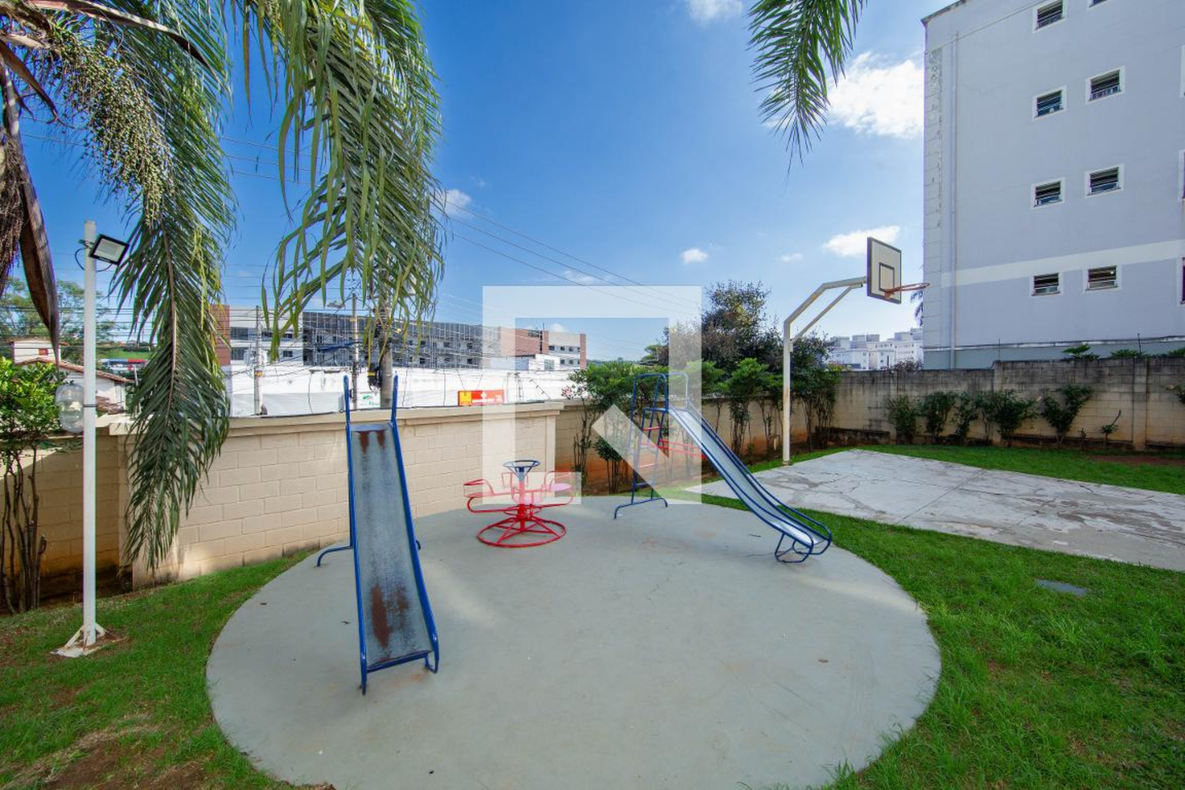 PLAYGROUND - 