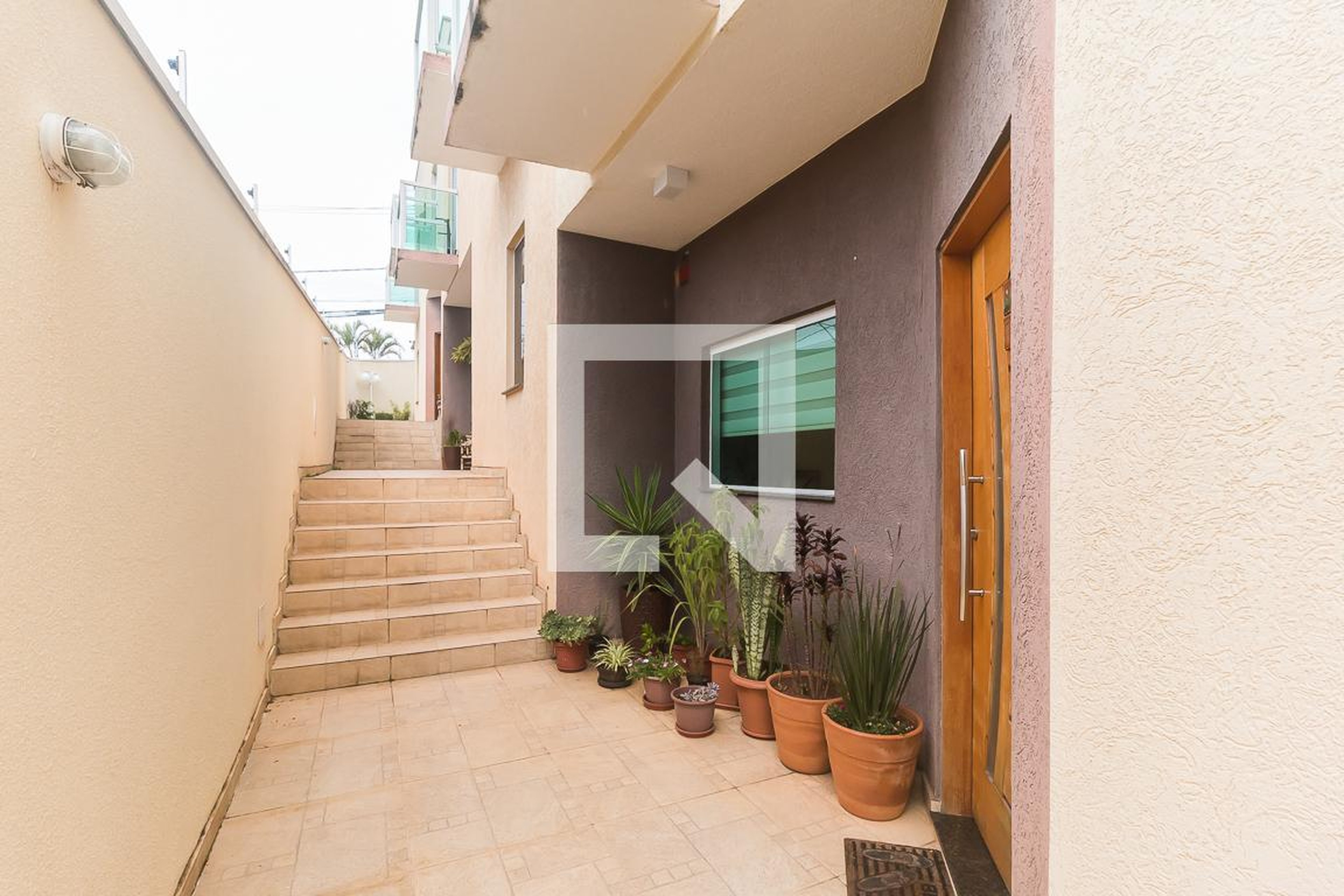 Entrada Condomínio em Avenida Aurora Ariza Meloni, 1000