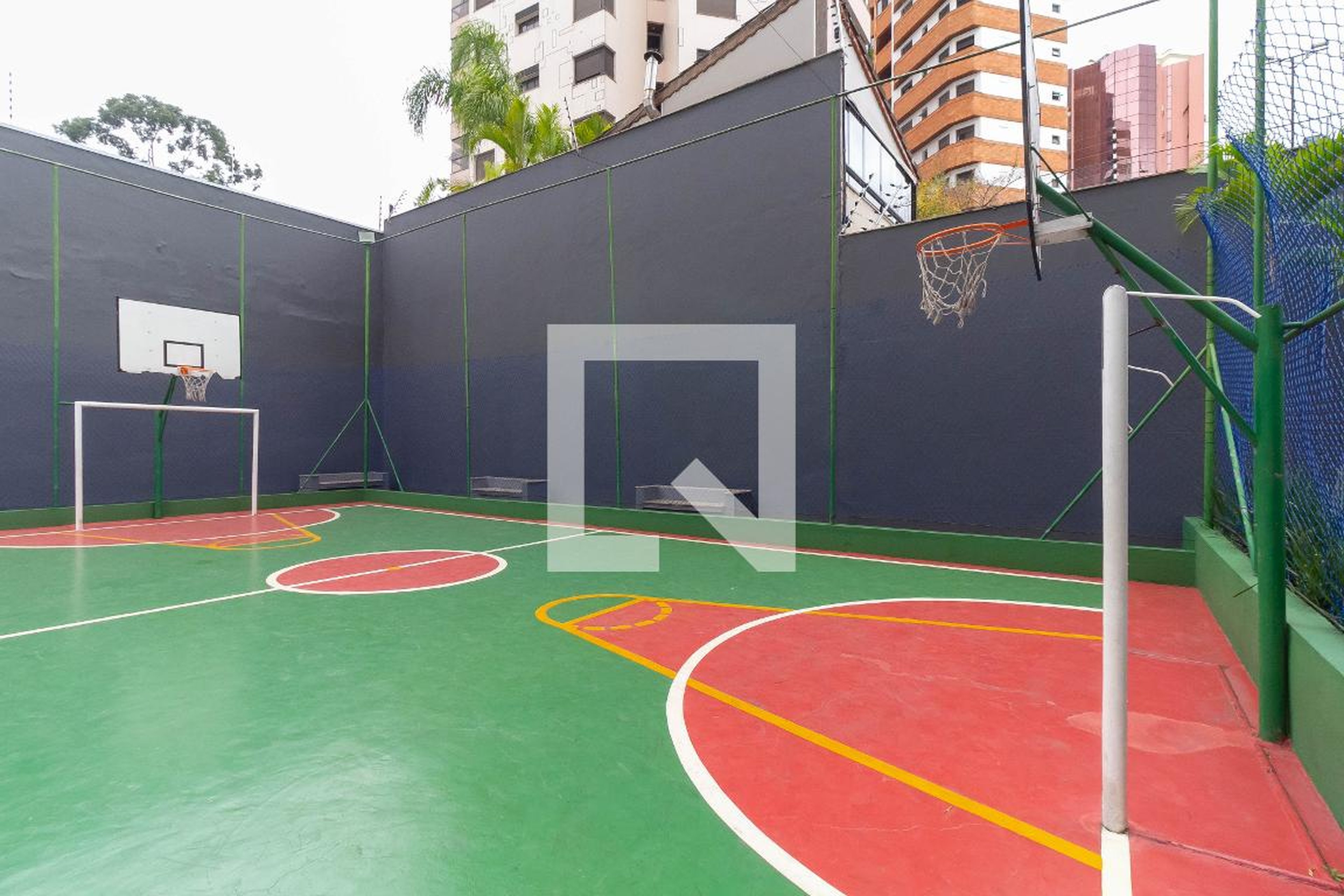 Quadra - Rainha Elizabeth