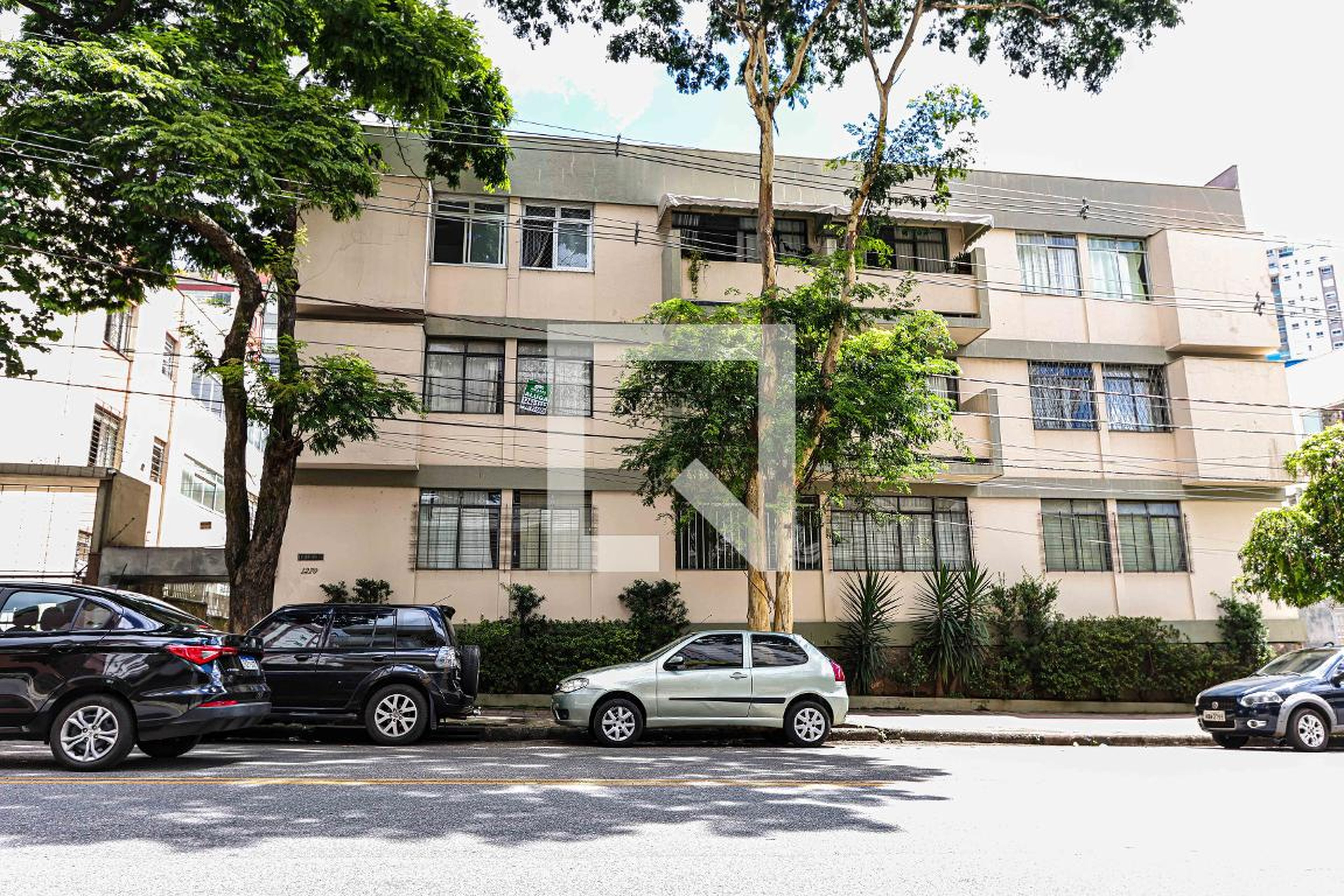 Fachada do Prédio Condomínio em Avenida Francisco Sá, 1270