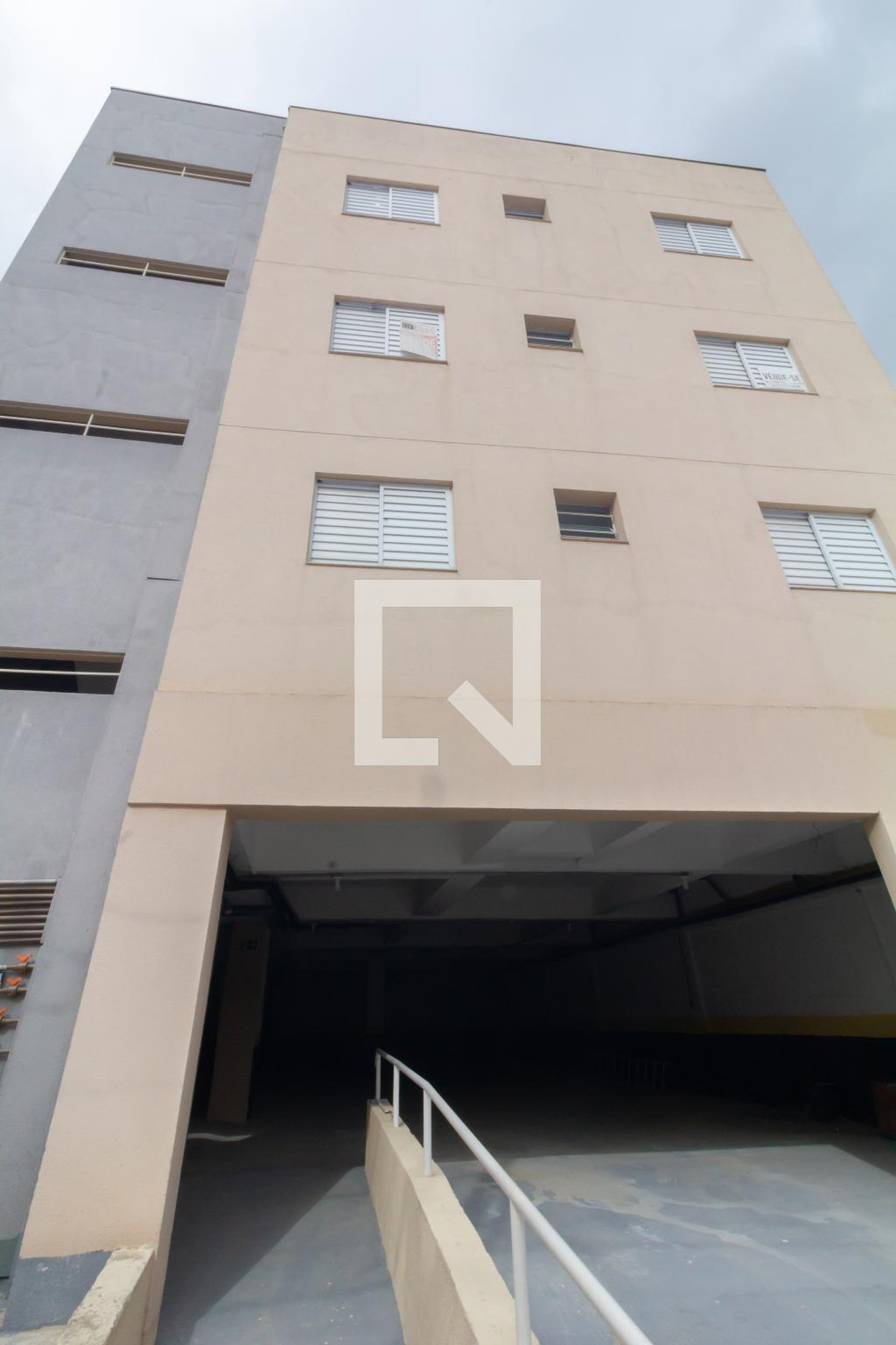 Área comum Condomínio em Rua Torre da Lapela, 399