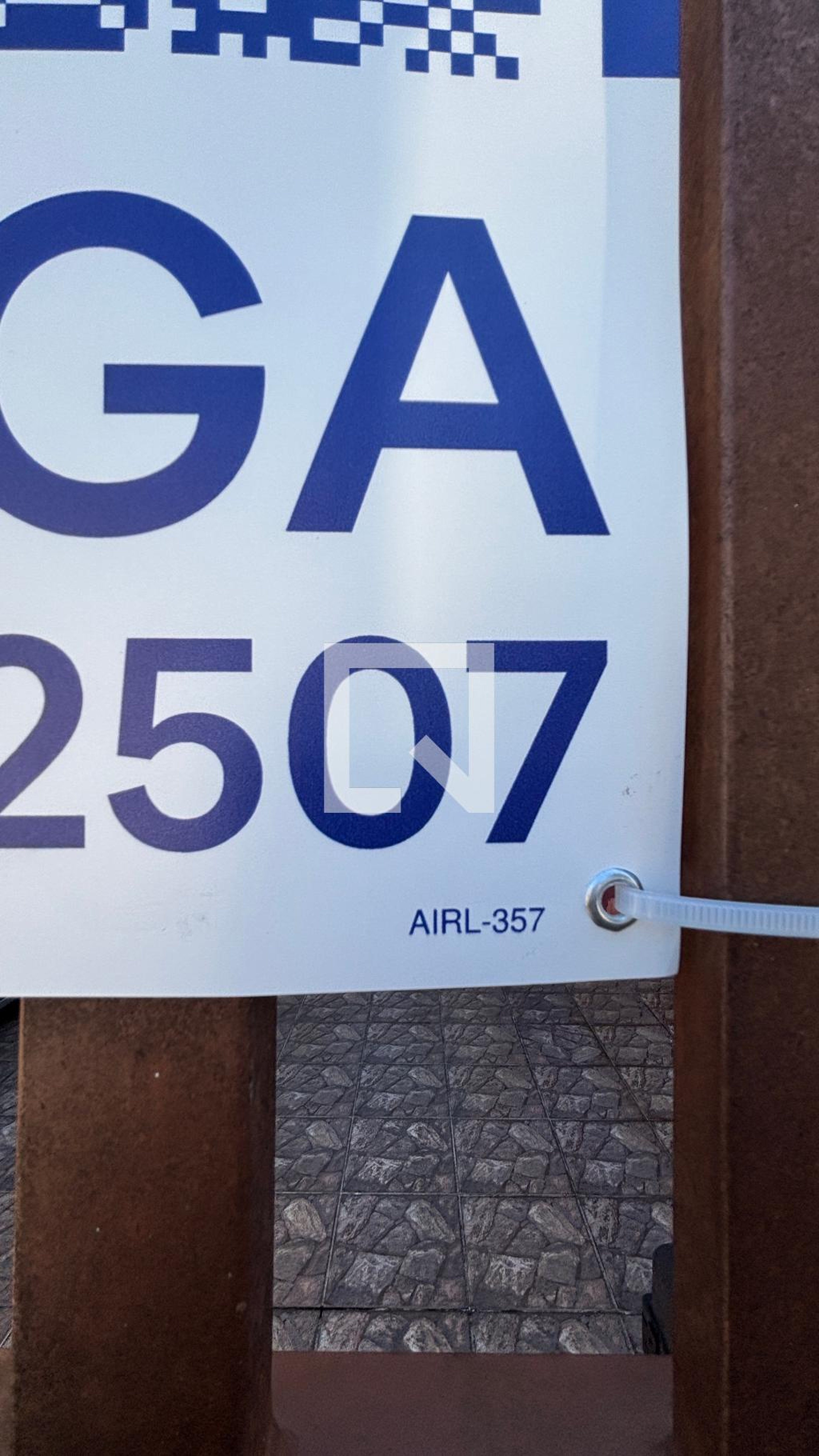 Fachada Condomínio em Rua Luiz Miguel da Silva, 55