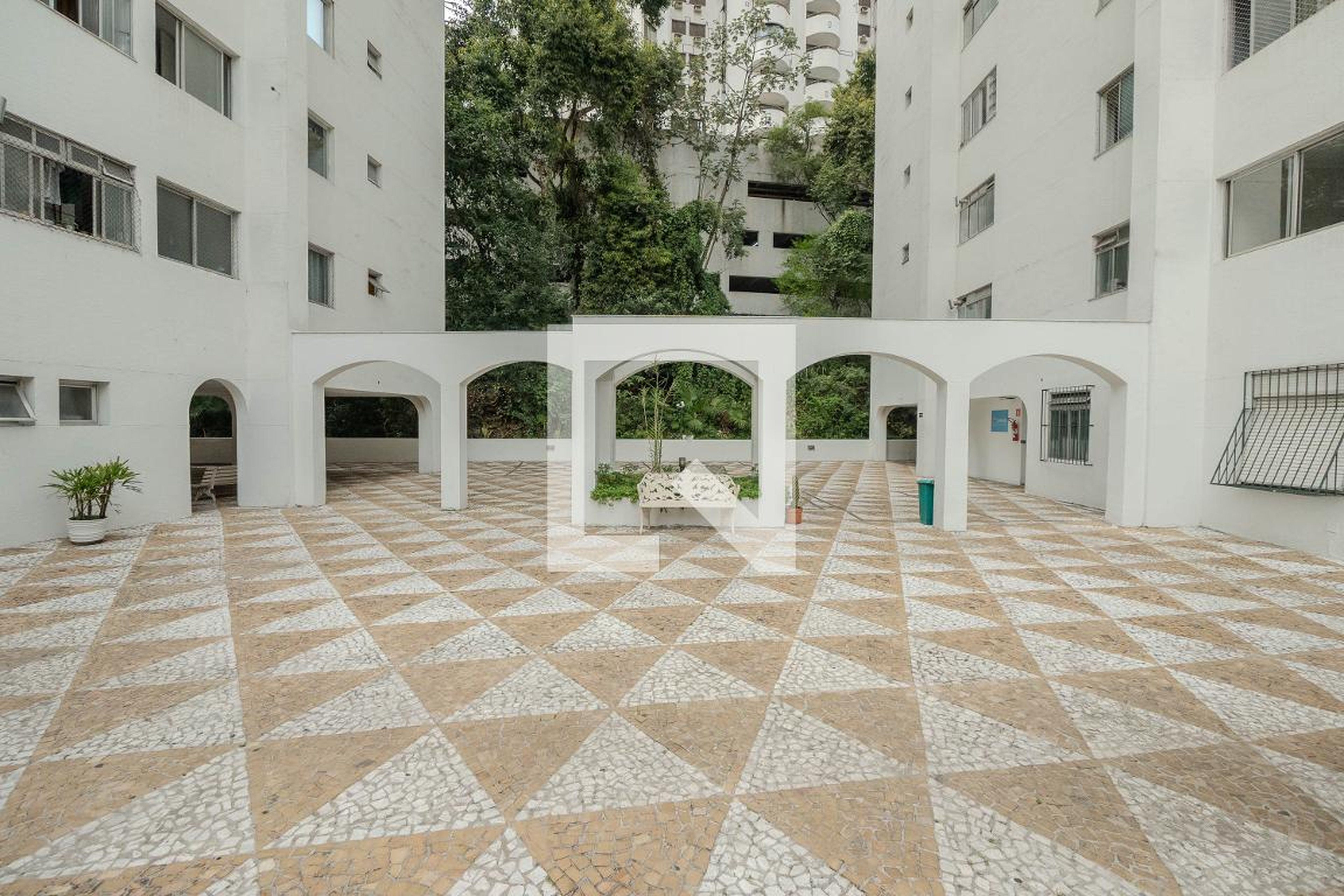 Área comum - Jardins da Grécia