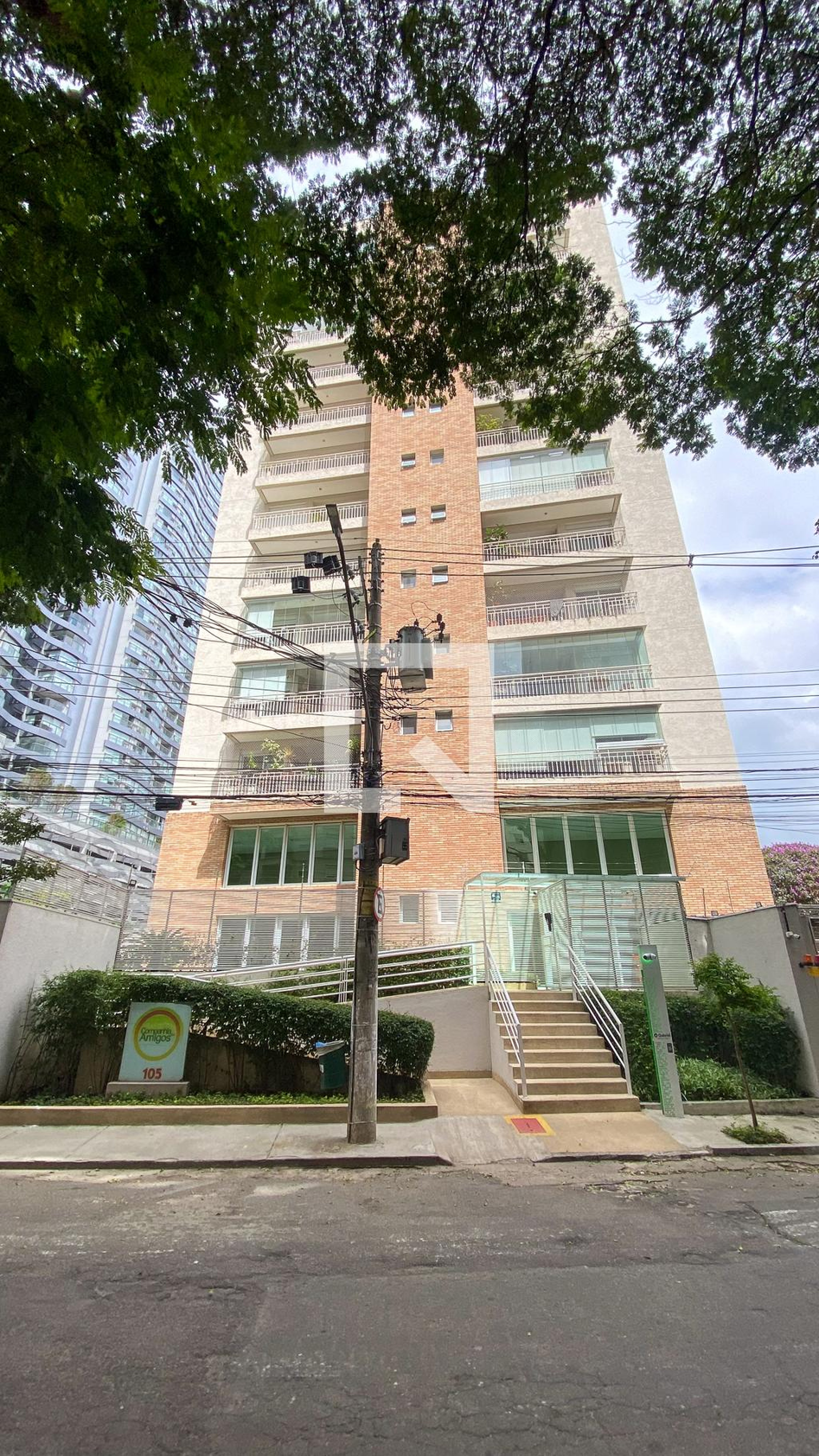 Fachada Edifício Cia dos Amigos