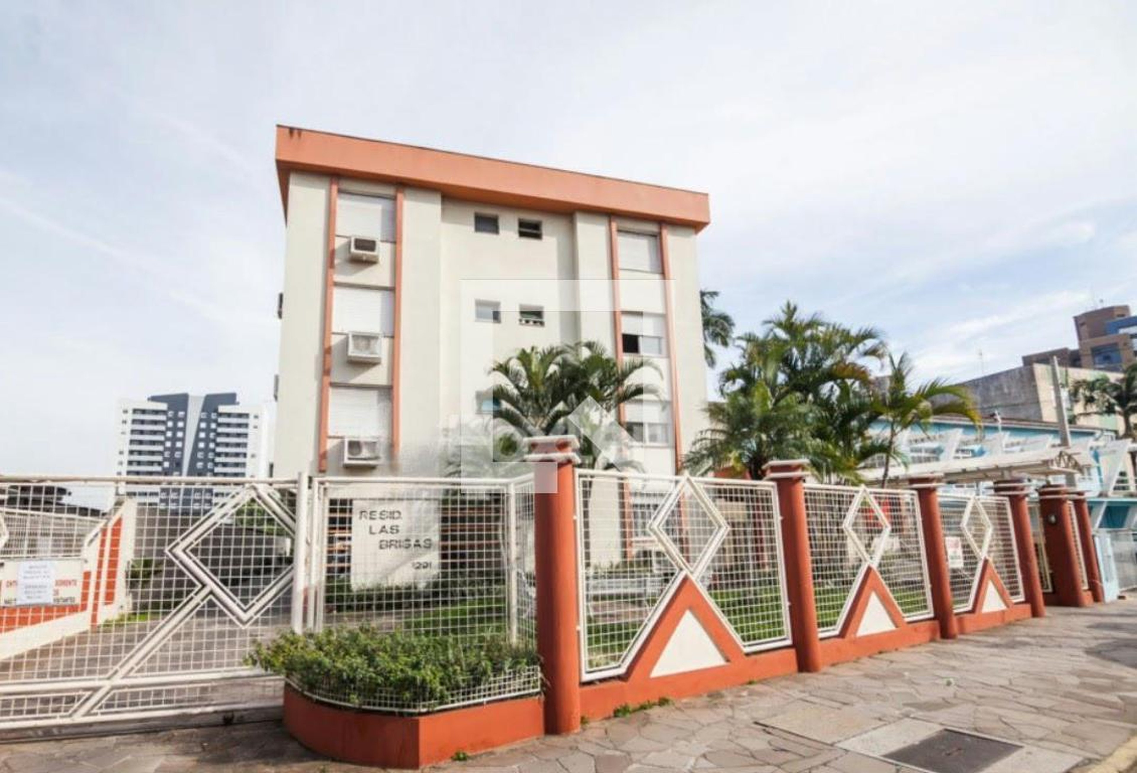 Fachada Condomínio em Rua Doutor Barcelos, 1292
