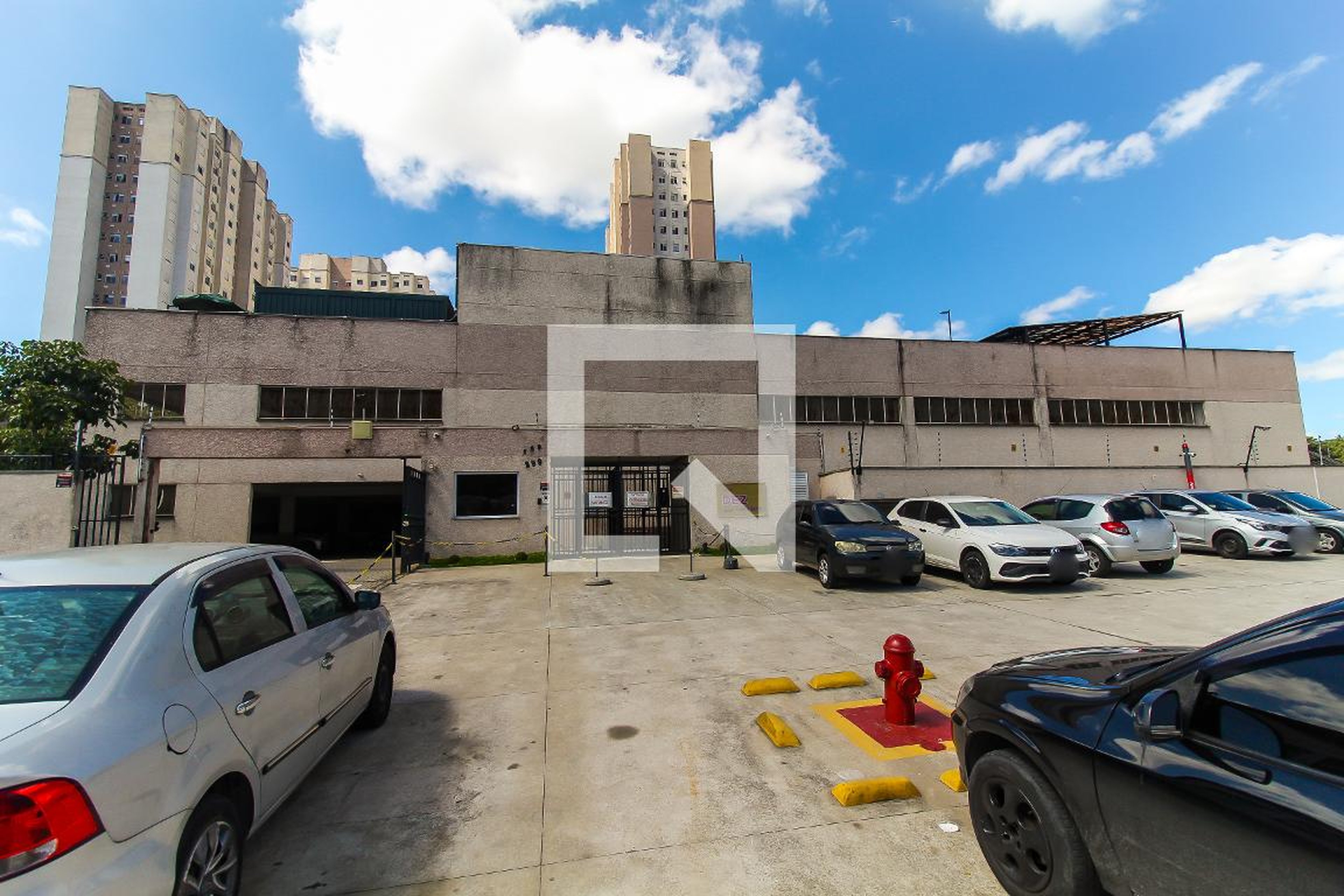 Fachada Condomínio Dez Cerejeira