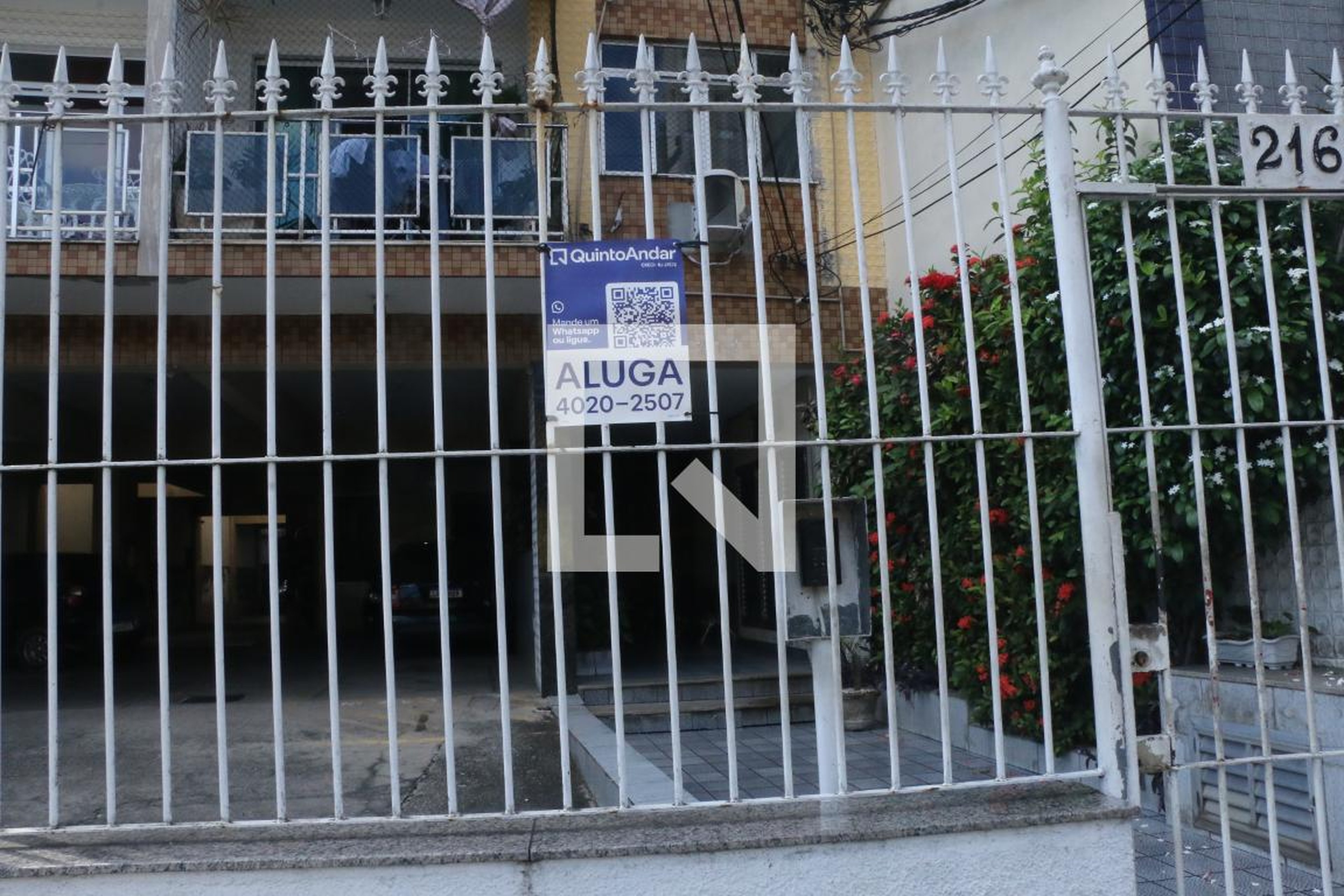 Entrada - Angela Emília