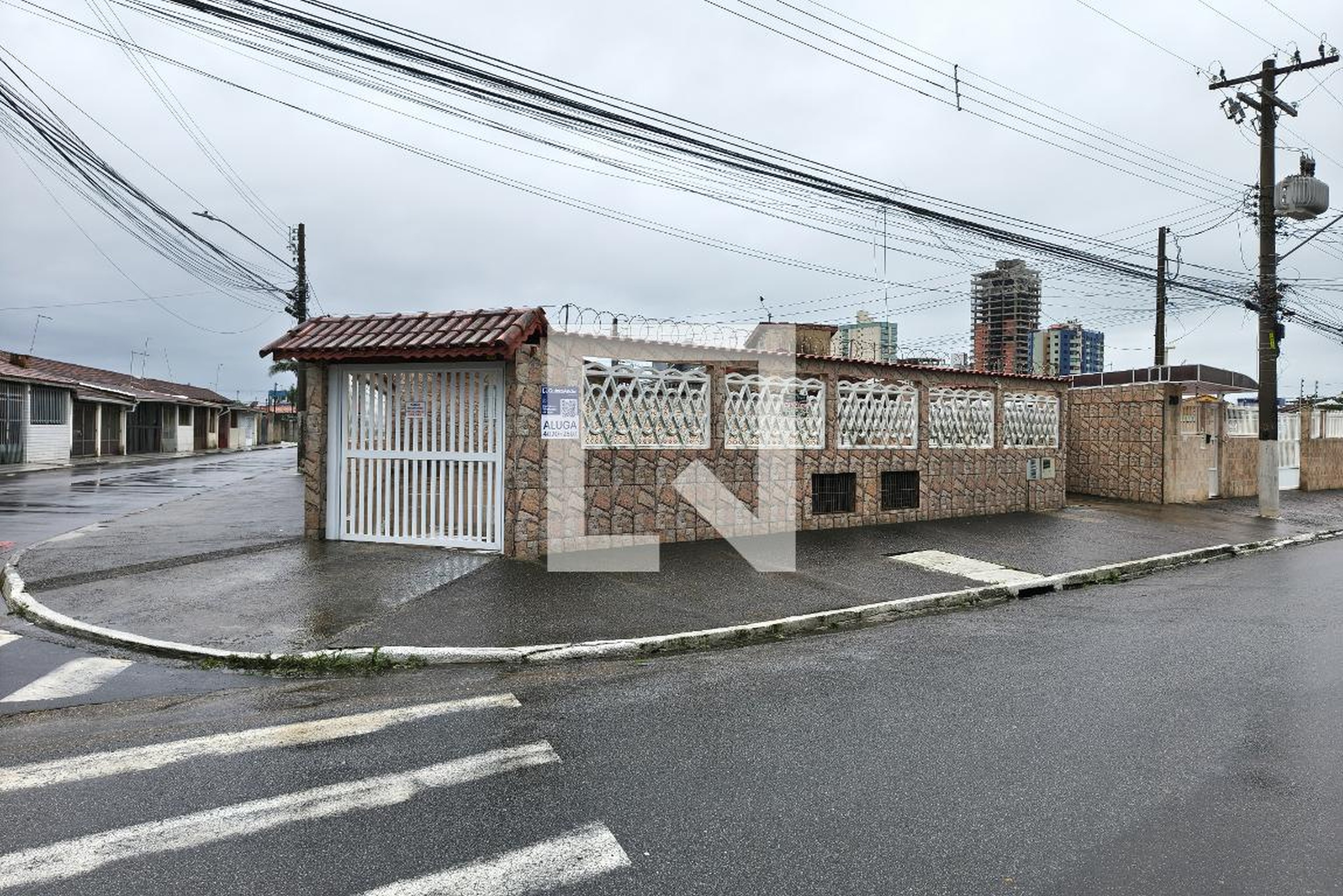 Fachada Condomínio em Rua Flórida, 264