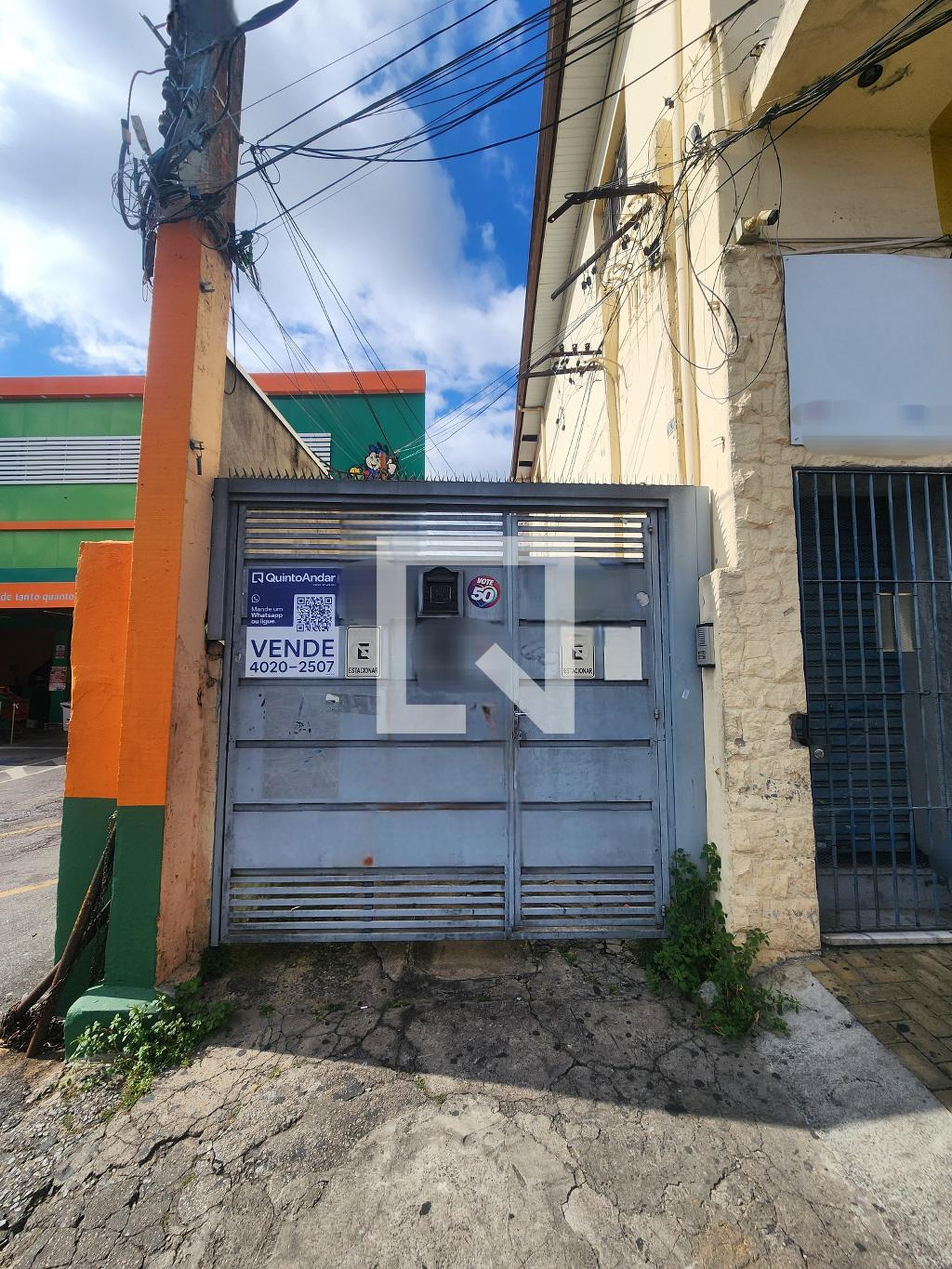 Fachada Condomínio em Avenida Guapira, 1670