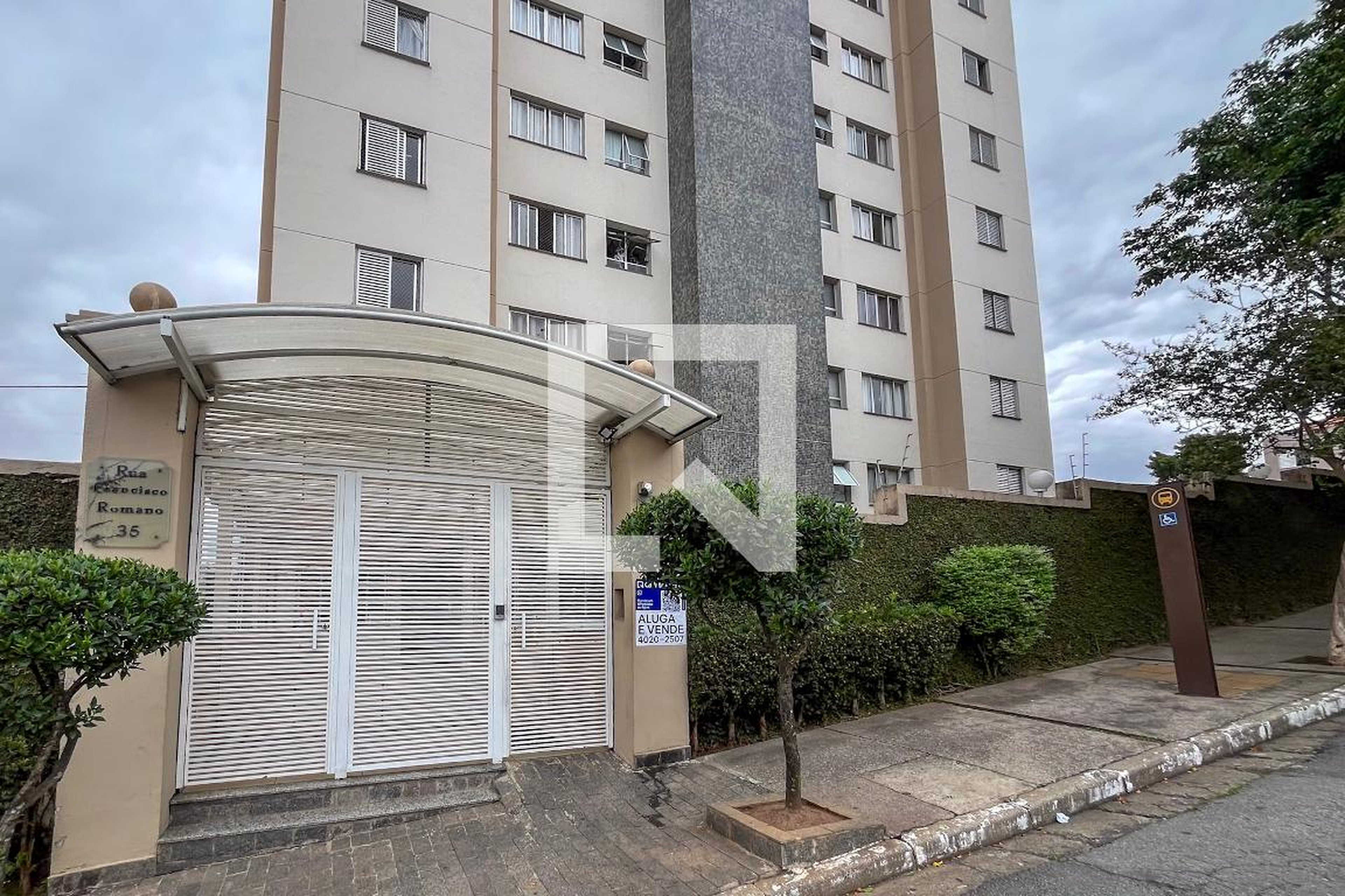 Fachada Edifício Vila Romana