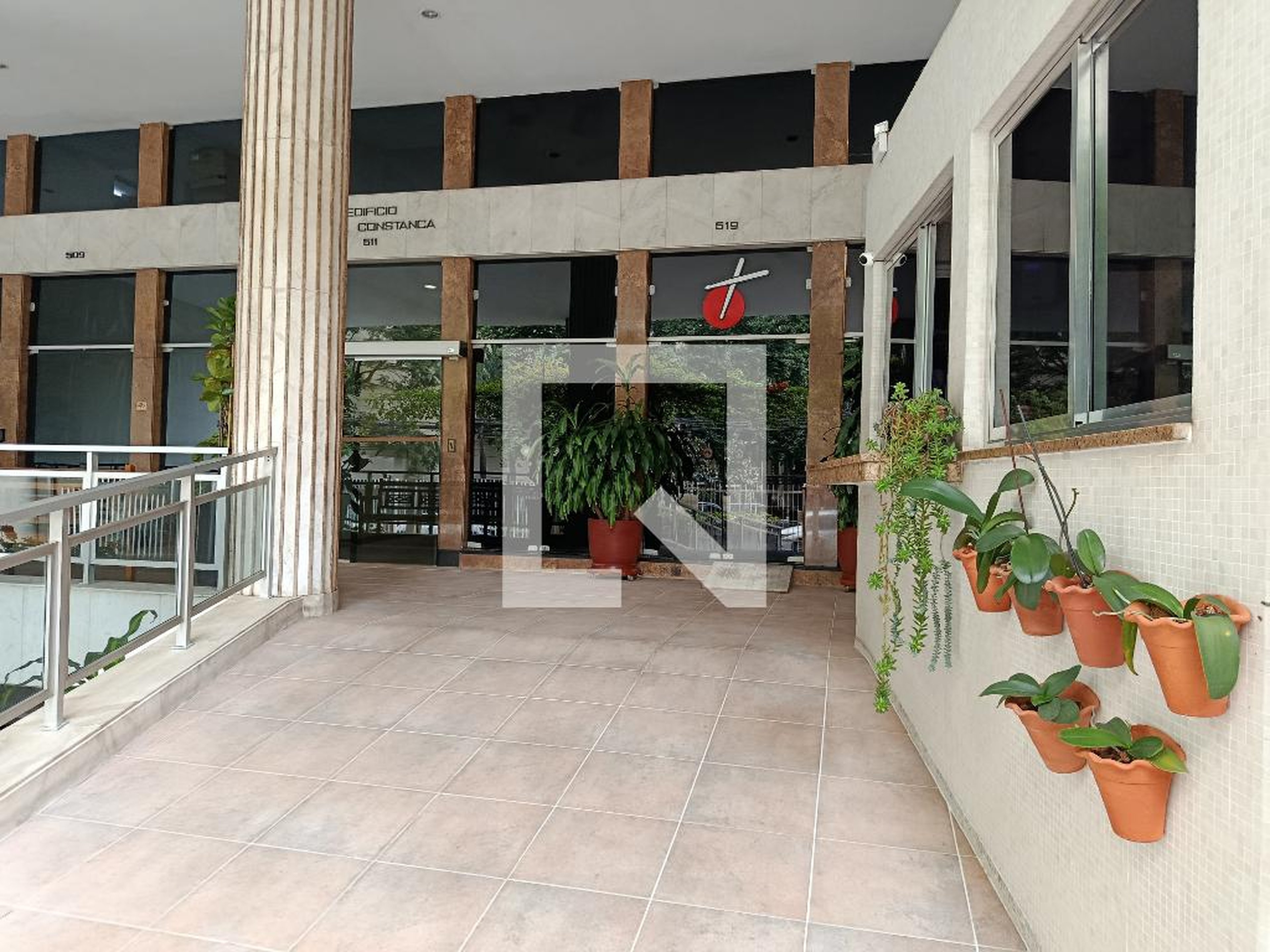 Entrada - Edifício Santa Constança