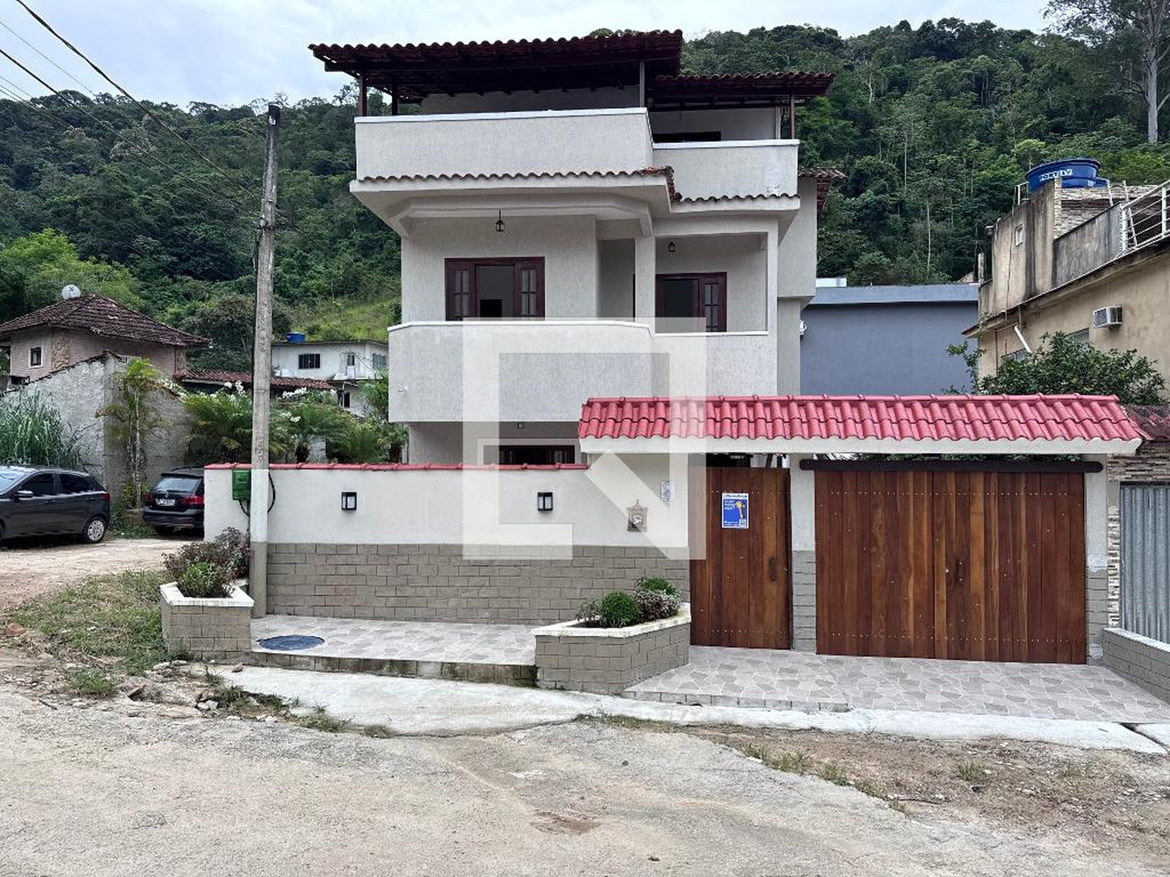 Fachada Condomínio em Estrada dos Bandeirantes, 27301