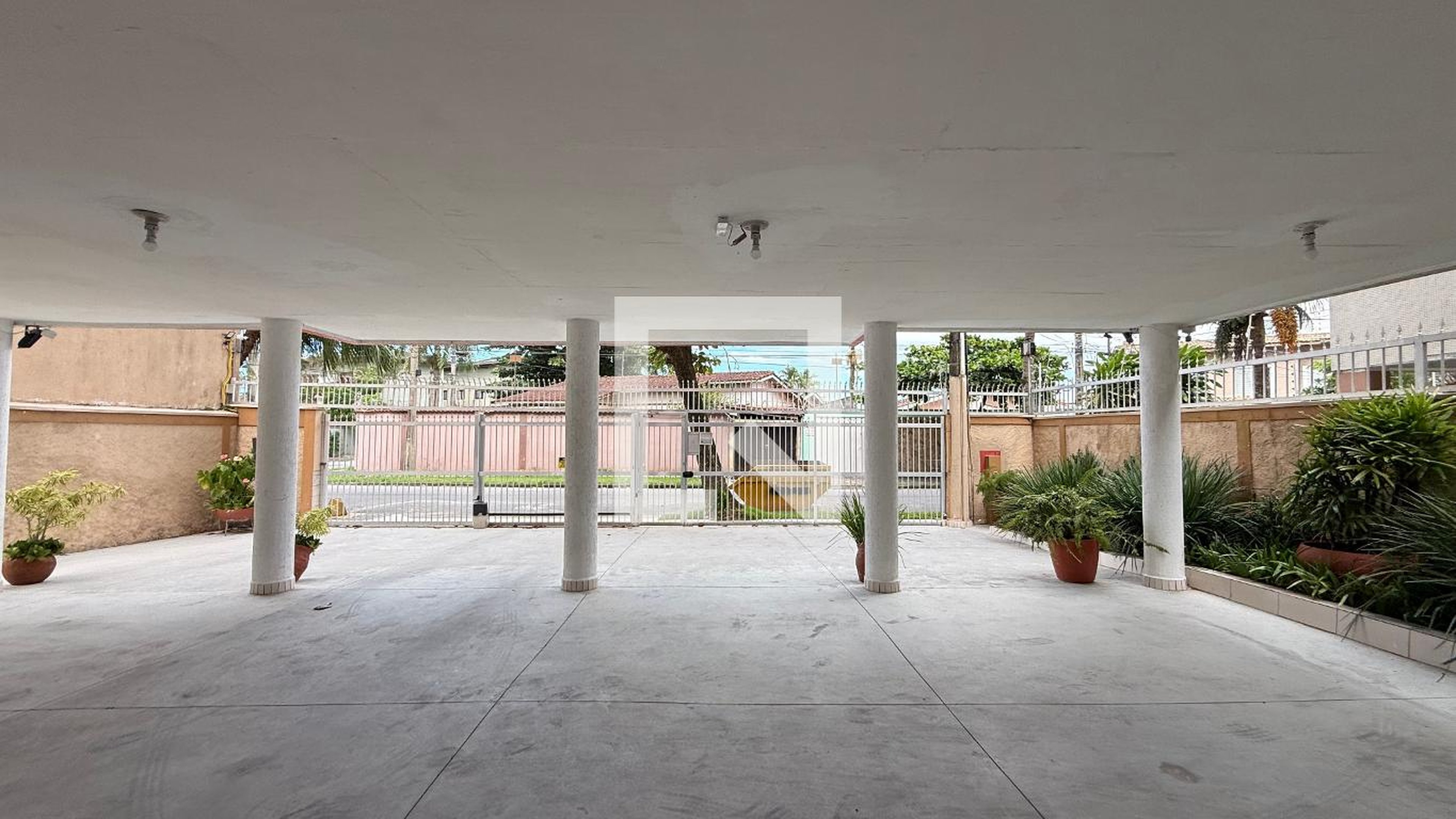 Fachada Condomínio Gisele