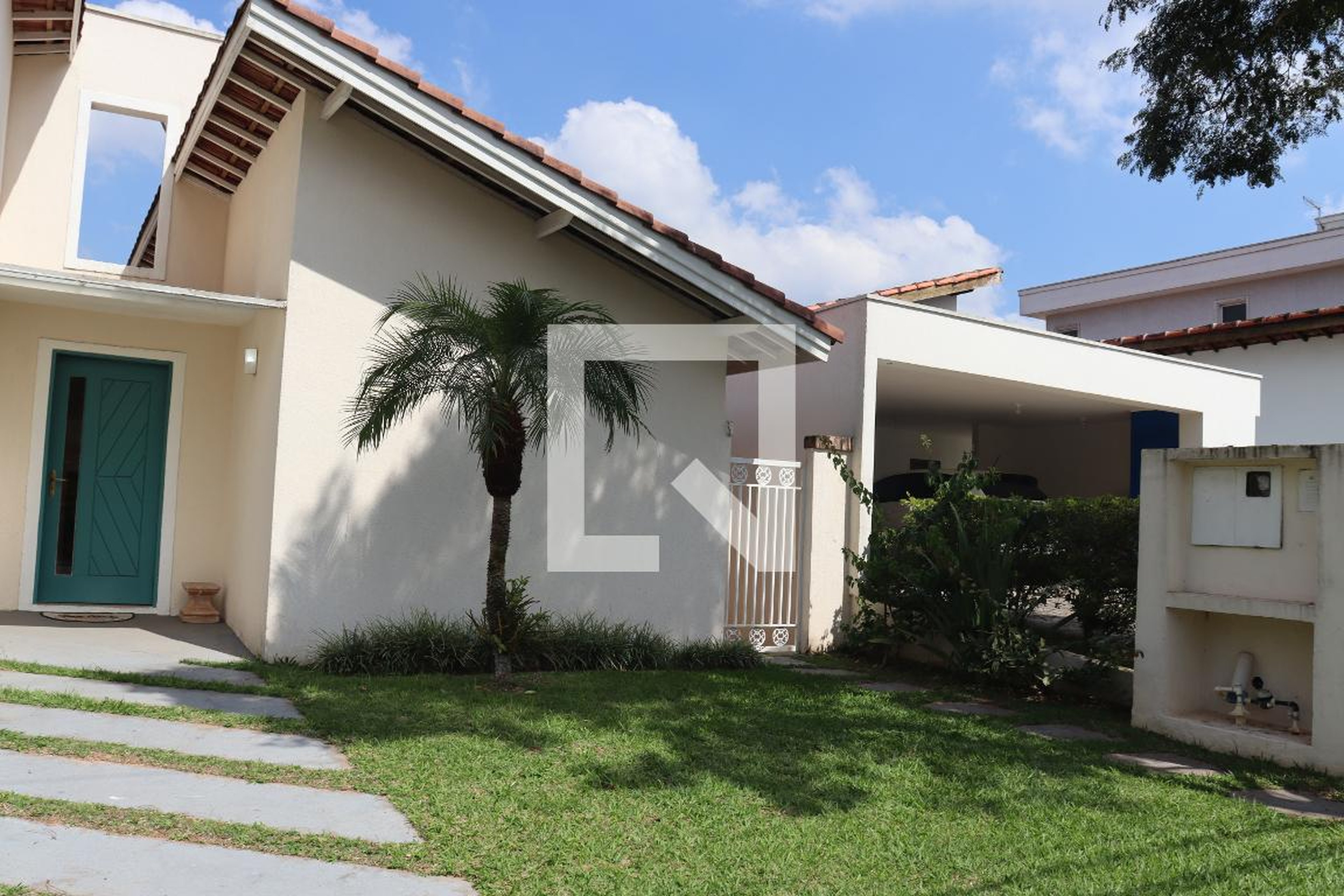 Fachada Condomínio em Alameda Procion, 975